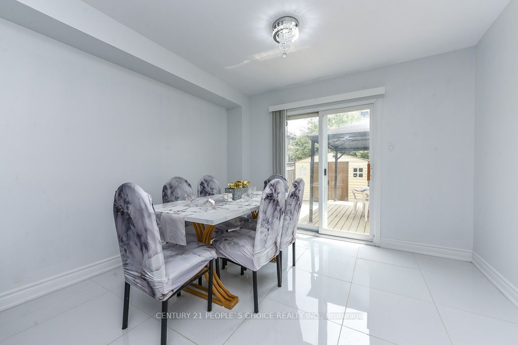 6 Sunny Glen Crescent Property Photo 19