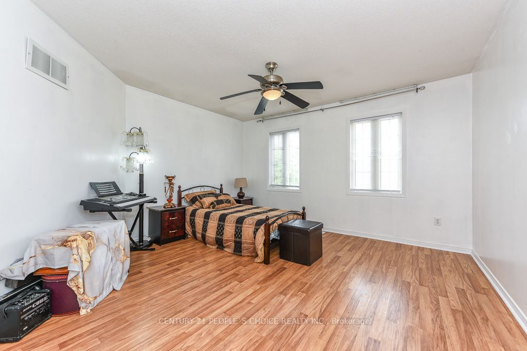 6 Sunny Glen Crescent Property Photo 30