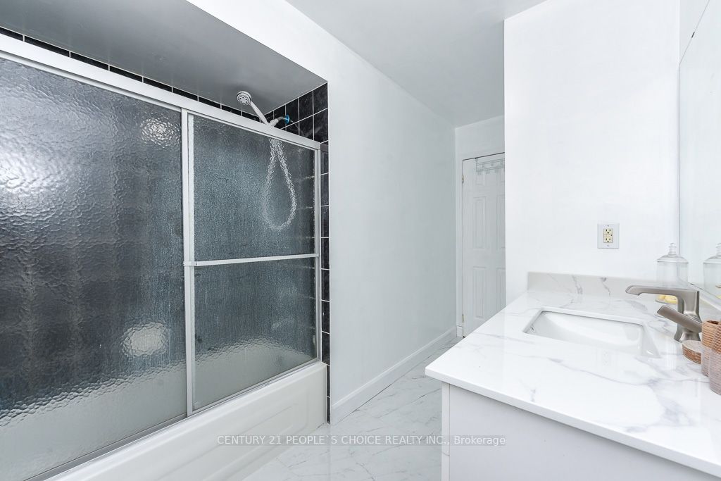 6 Sunny Glen Crescent Property Photo 33