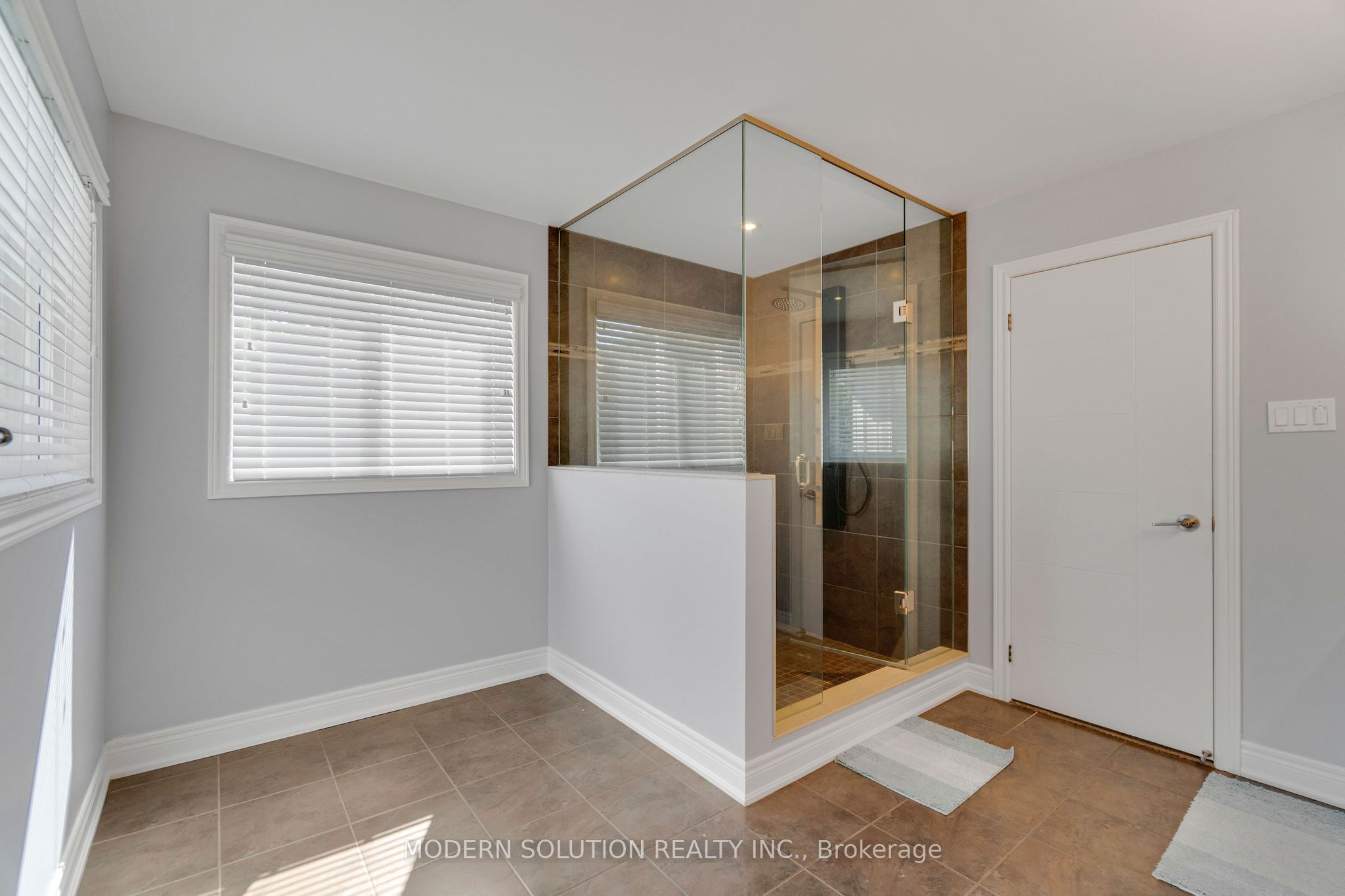 54 Somerville Road Property Photo 24