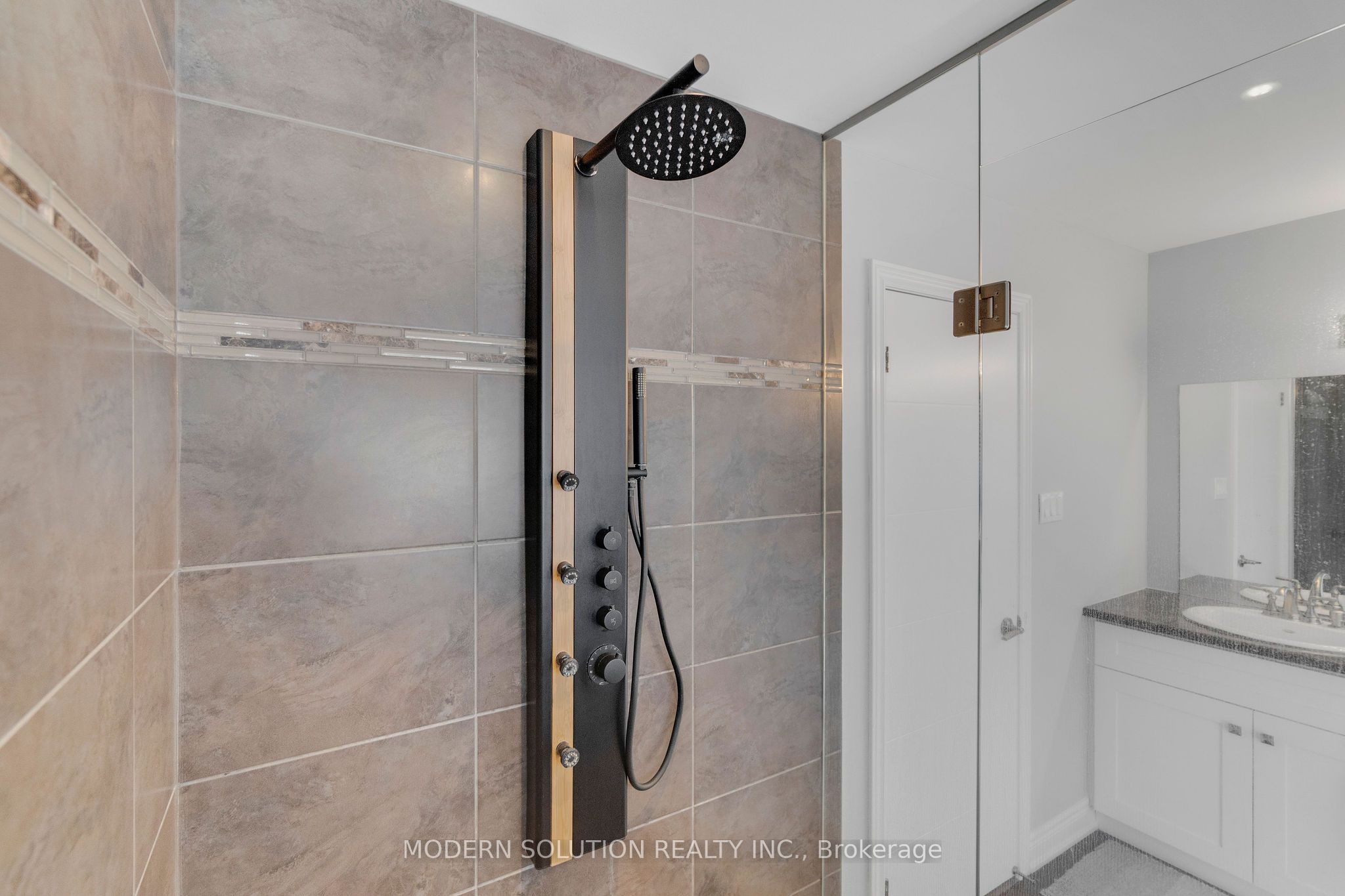 54 Somerville Road Property Photo 25