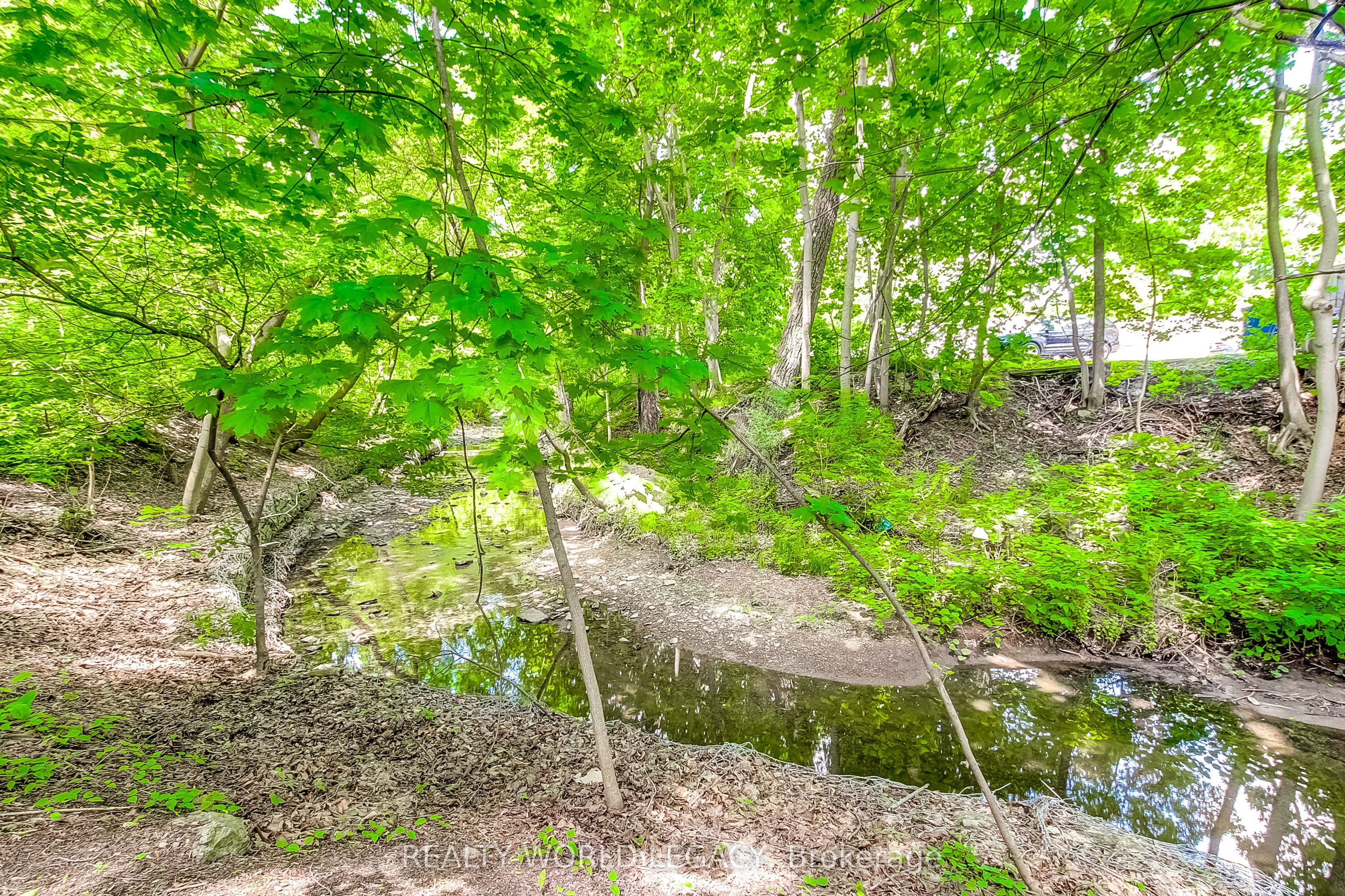2121 Lakeshore Road 501 Property Photo 45