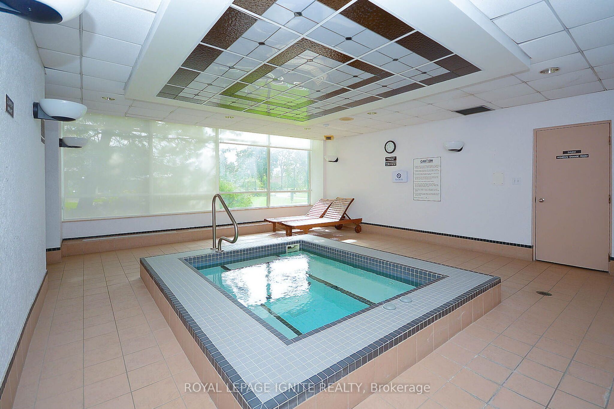 550 Webb Drive 1409 Property Photo 44
