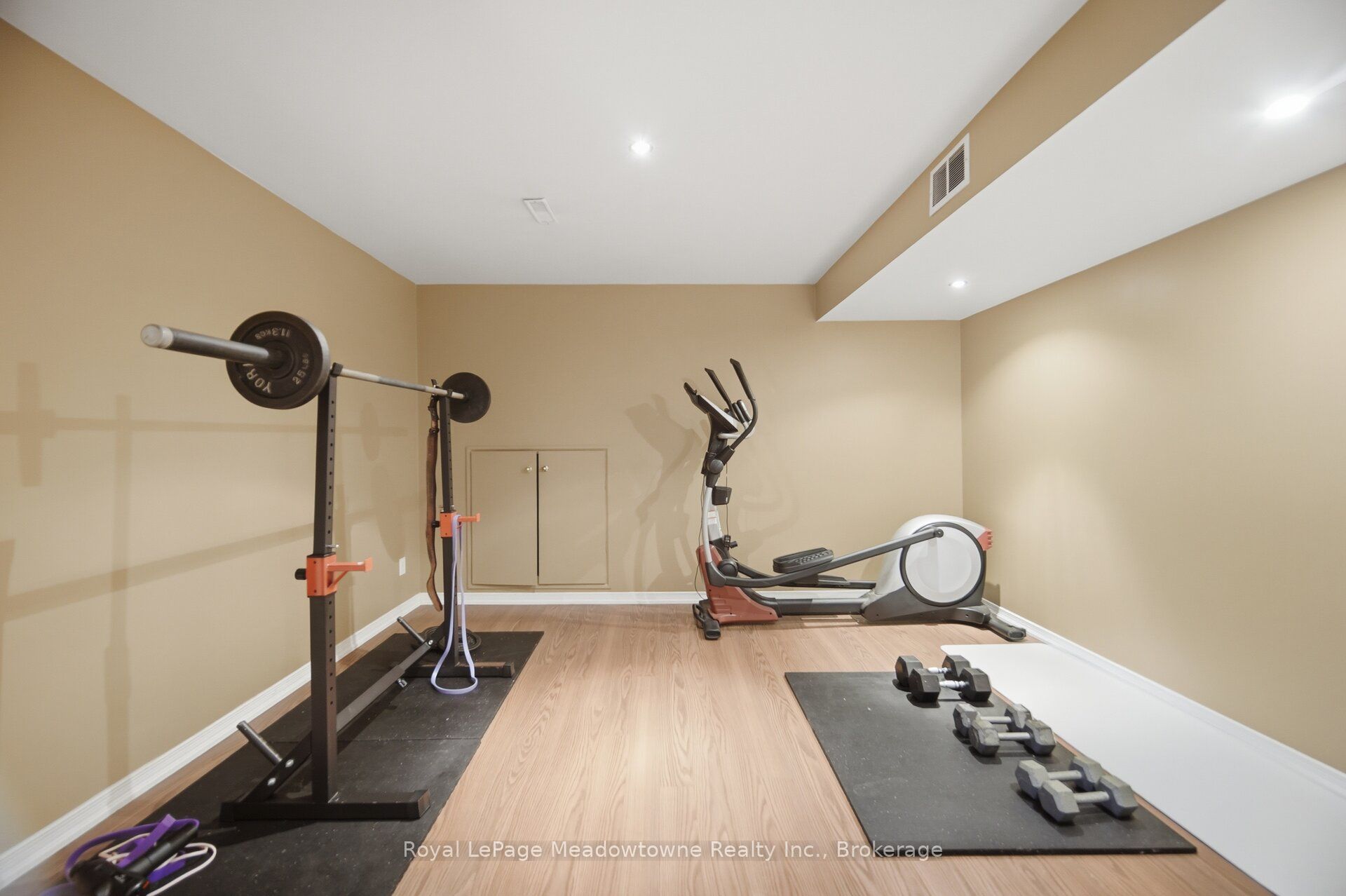 1406 Hearst Boulevard Property Photo 44