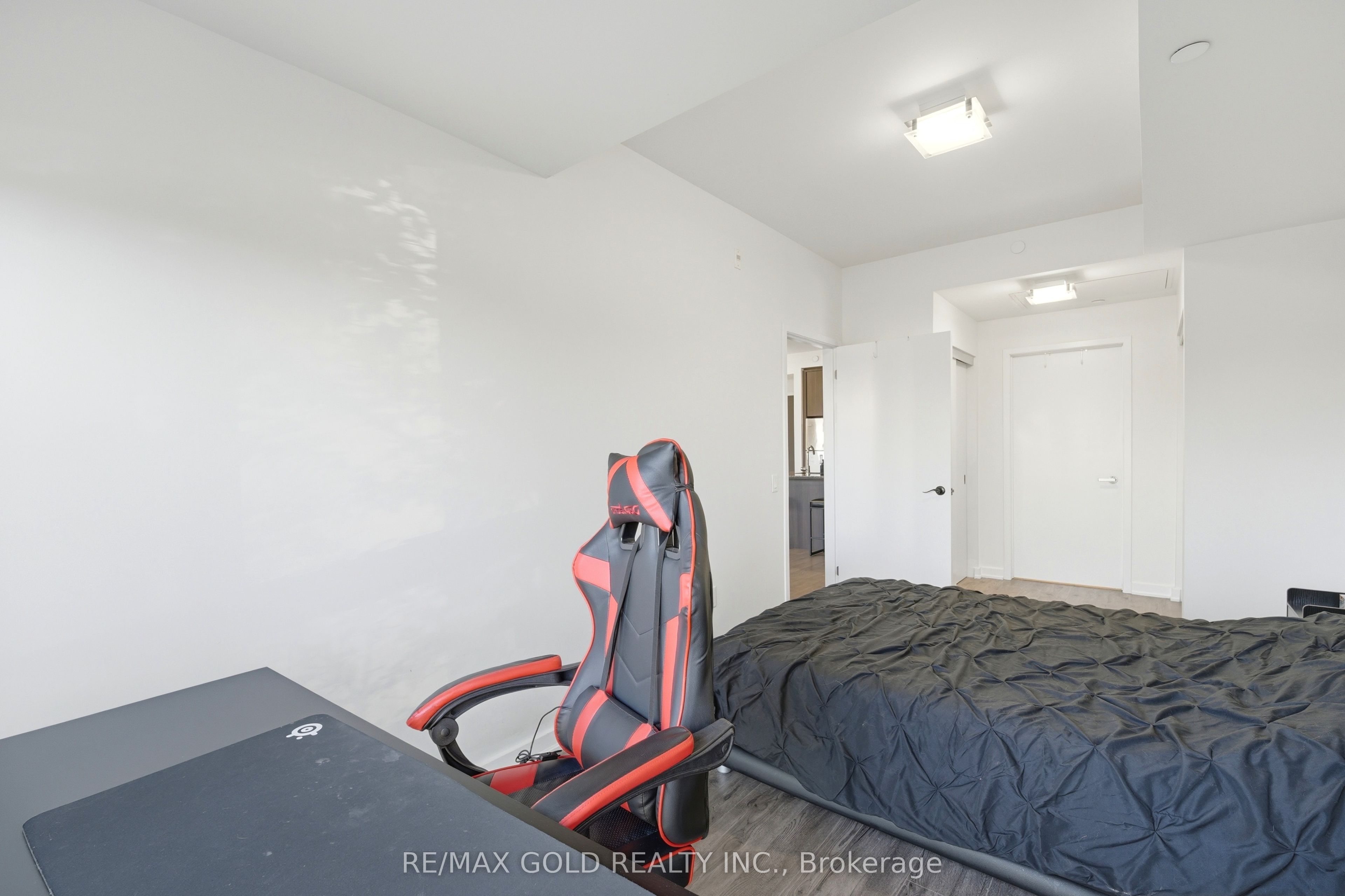 5025 Harvard Road 211 Property Photo 14