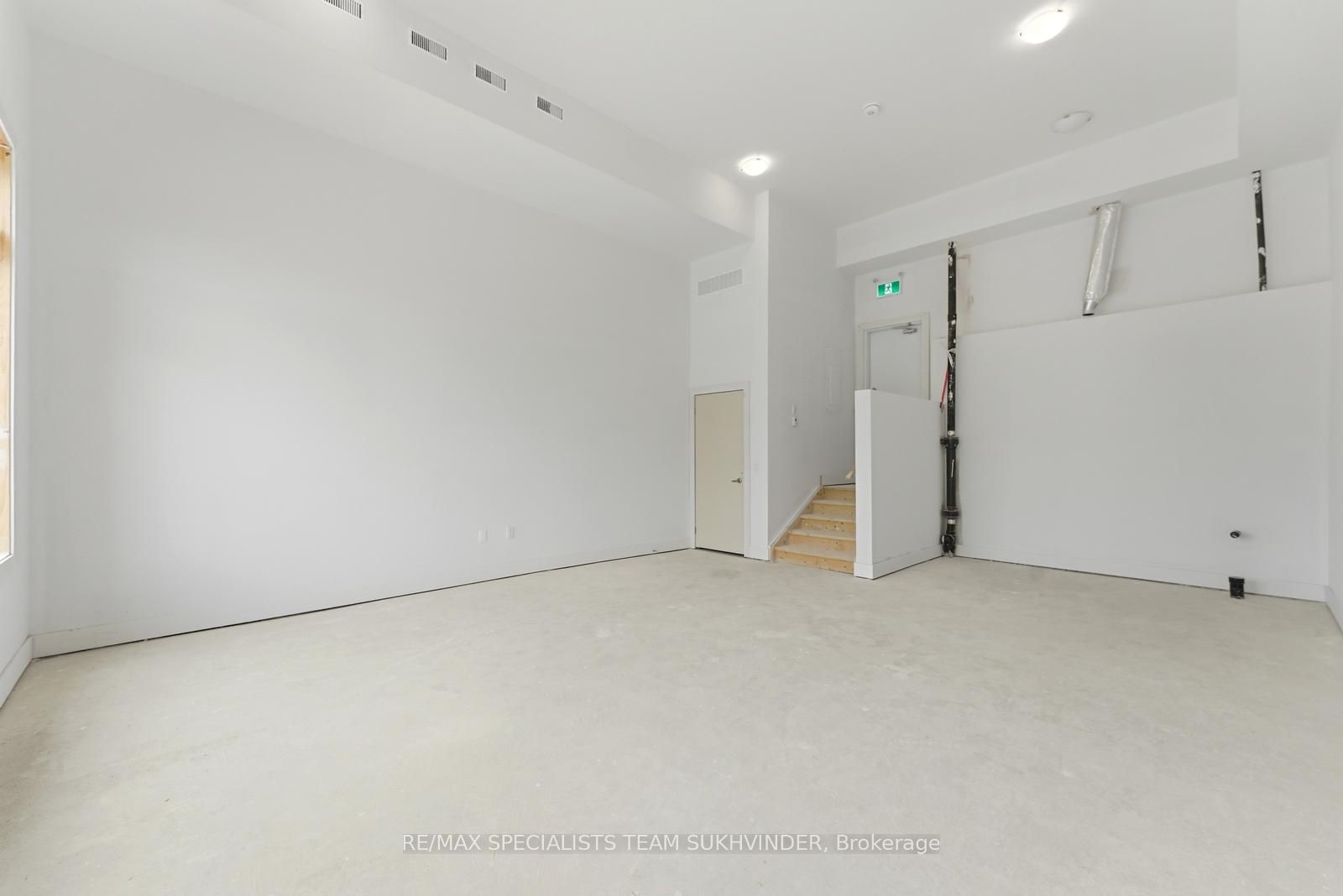 134 Falby Road Property Photo 5