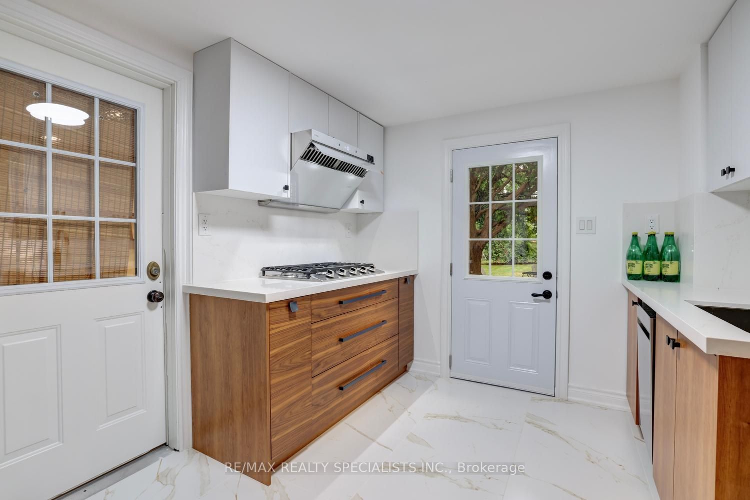 406 Christina Drive Property Photo 17