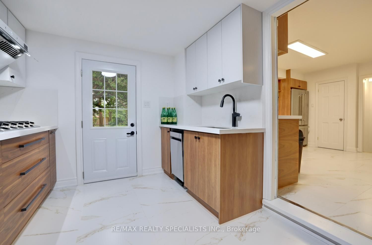 406 Christina Drive Property Photo 18