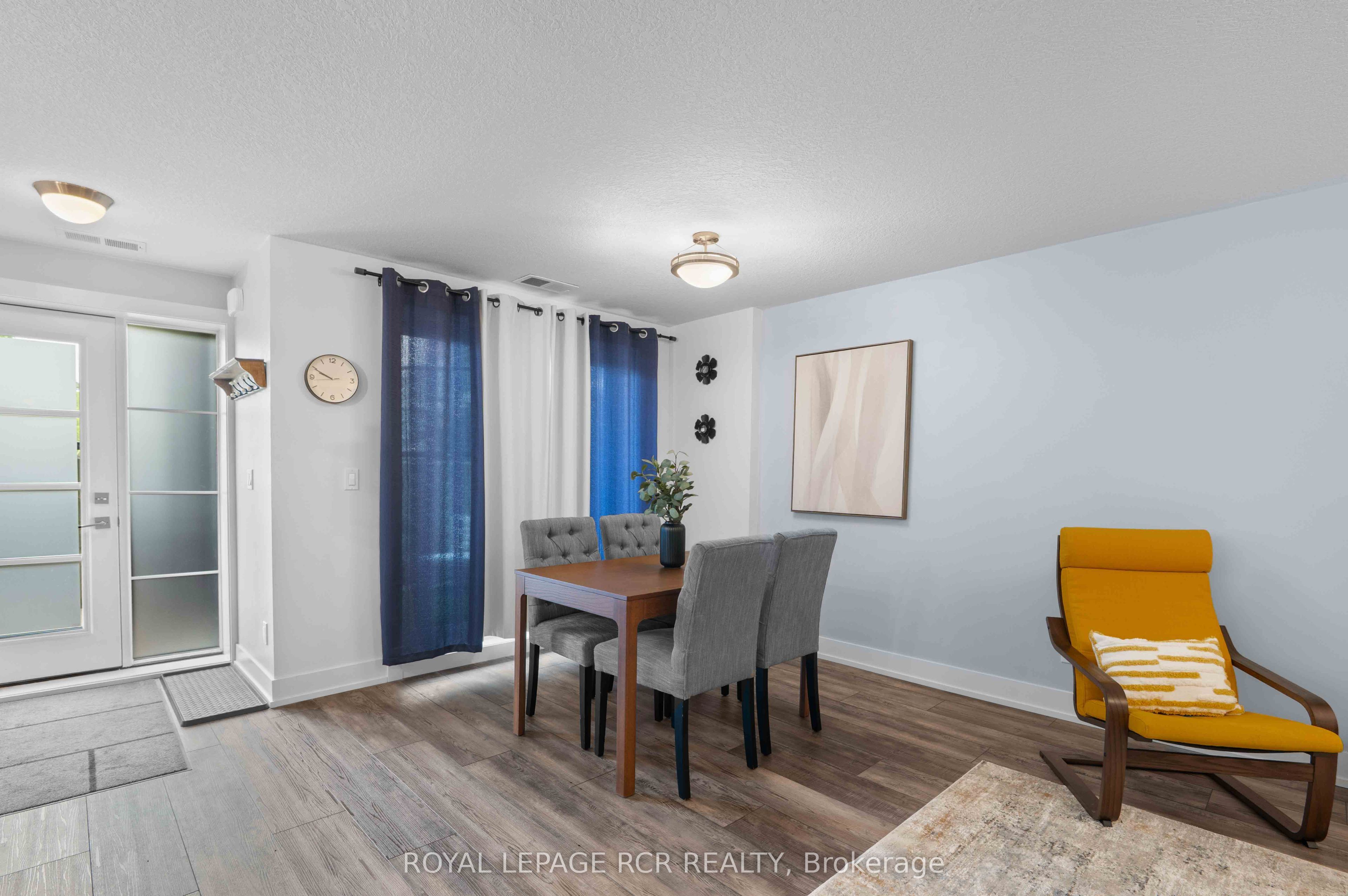 17 Centre Street 102 Property Photo 15
