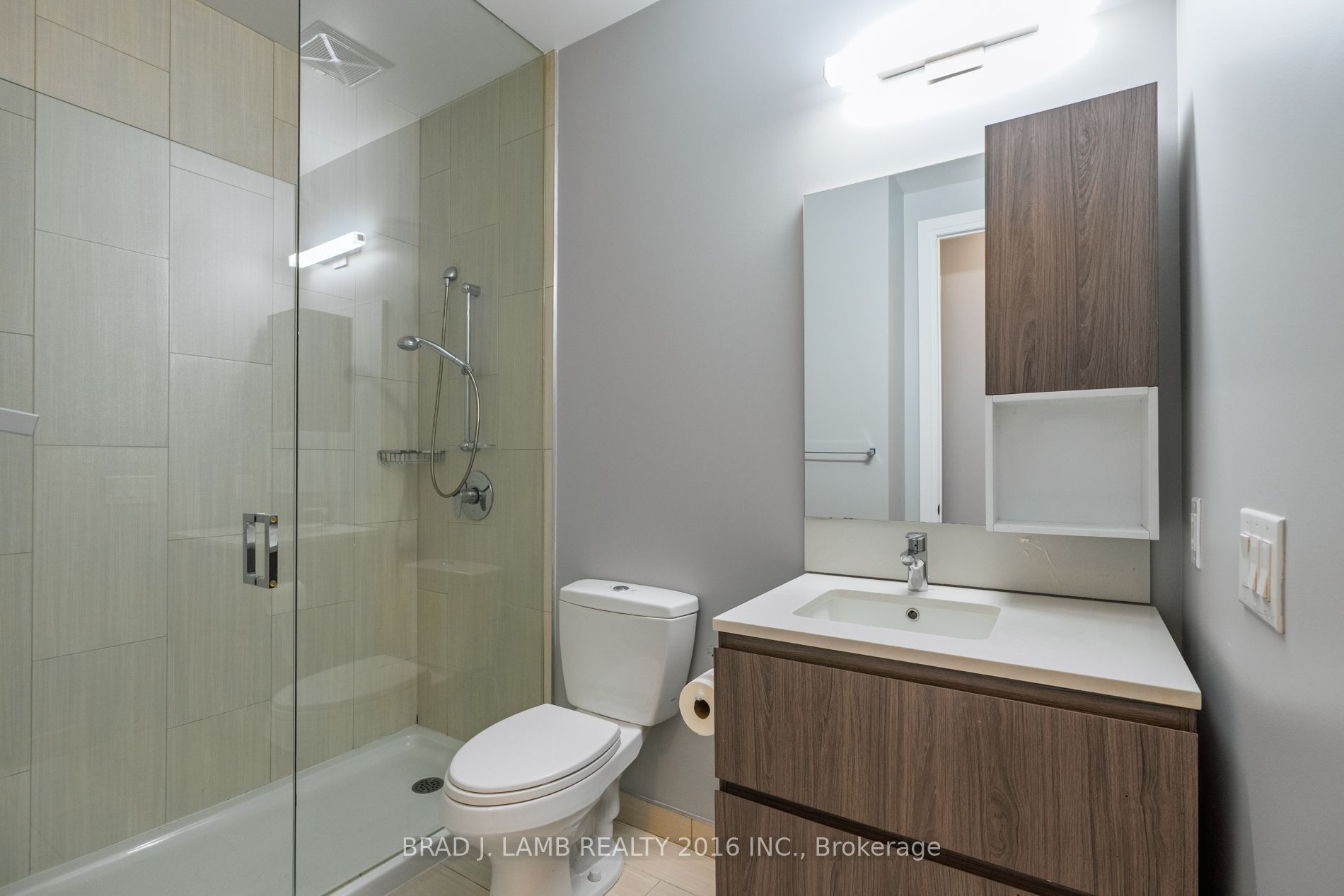 36 Park Lawn Road #4403 Property Photo 4