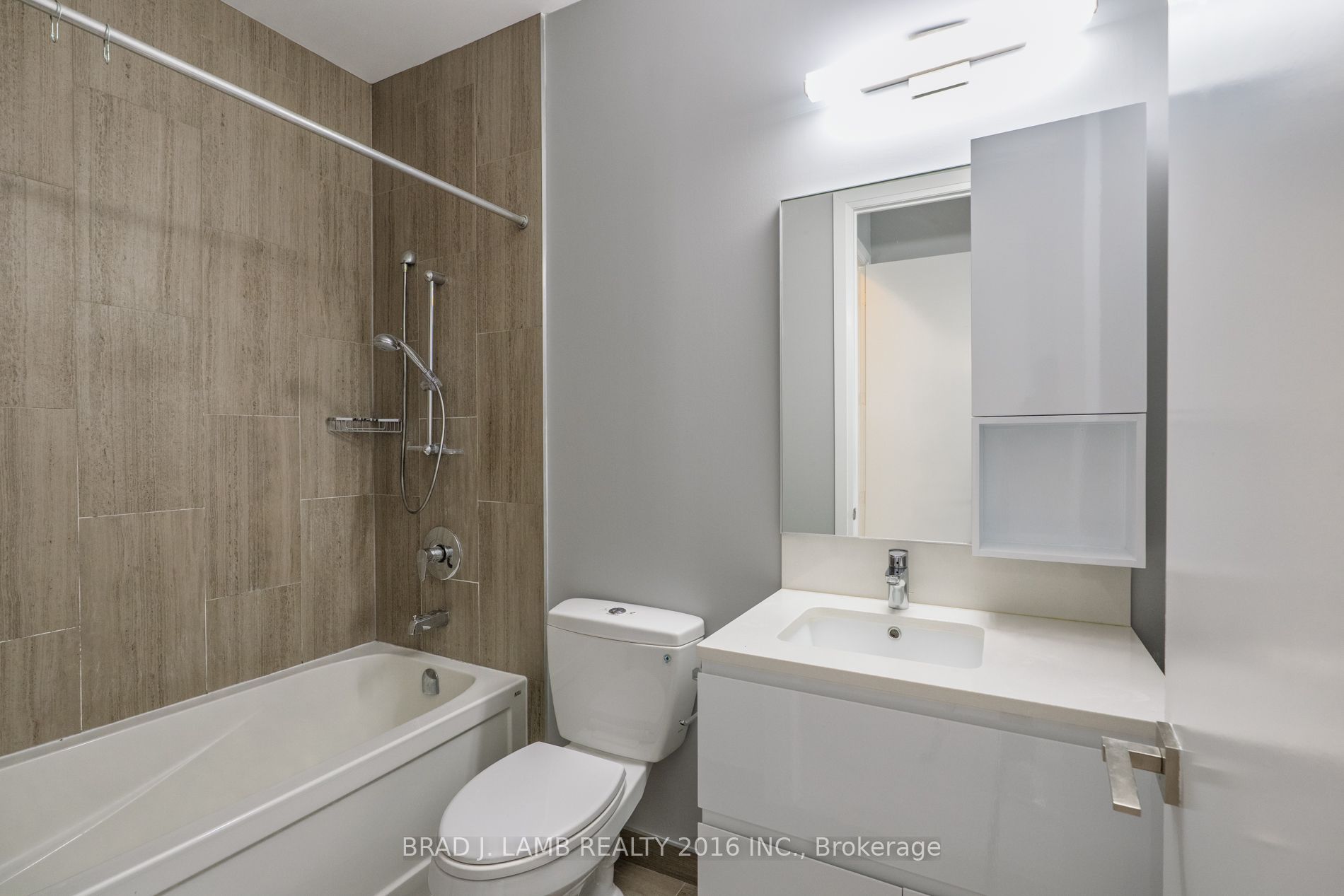 36 Park Lawn Road #4403 Property Photo 8