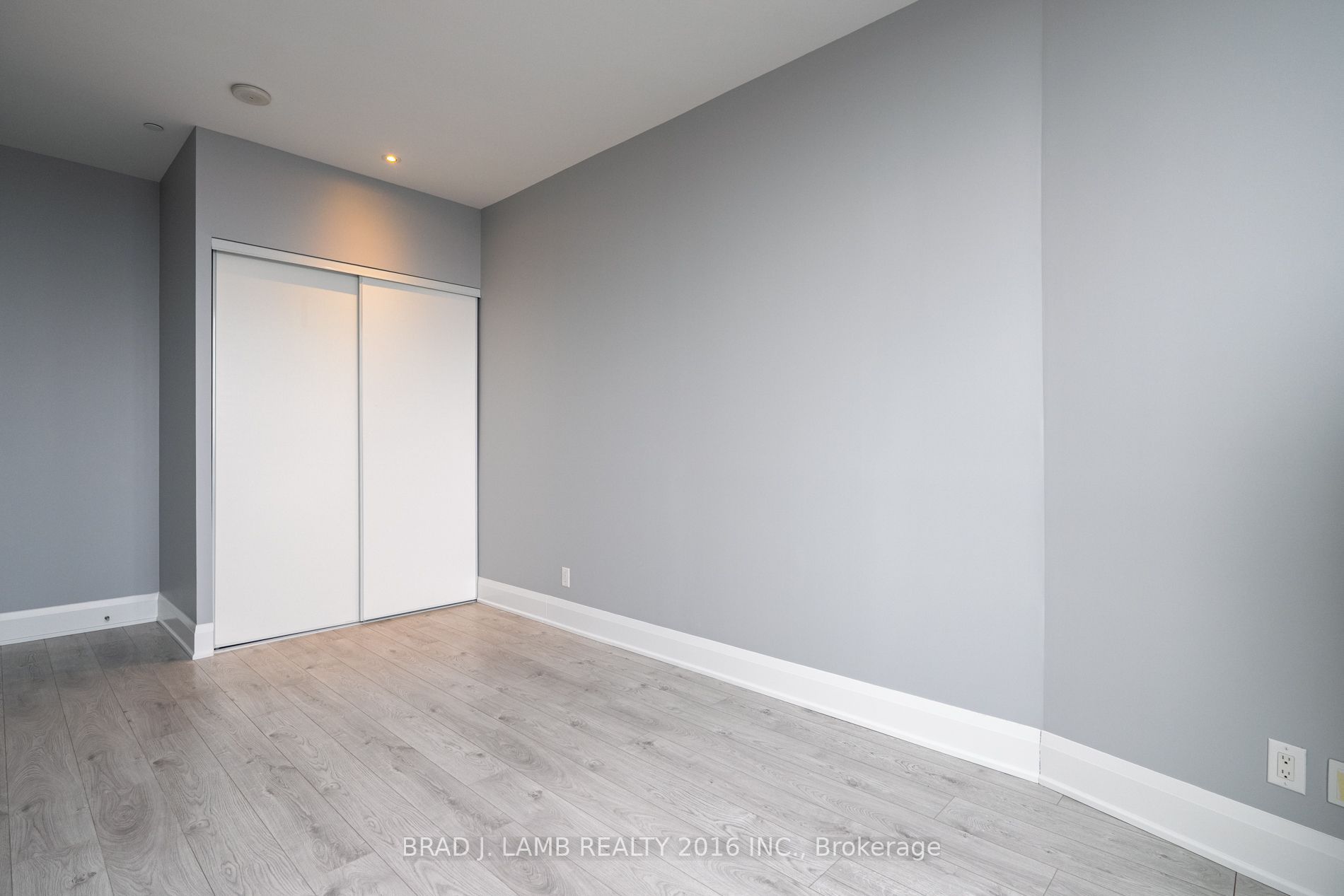 36 Park Lawn Road #4403 Property Photo 15