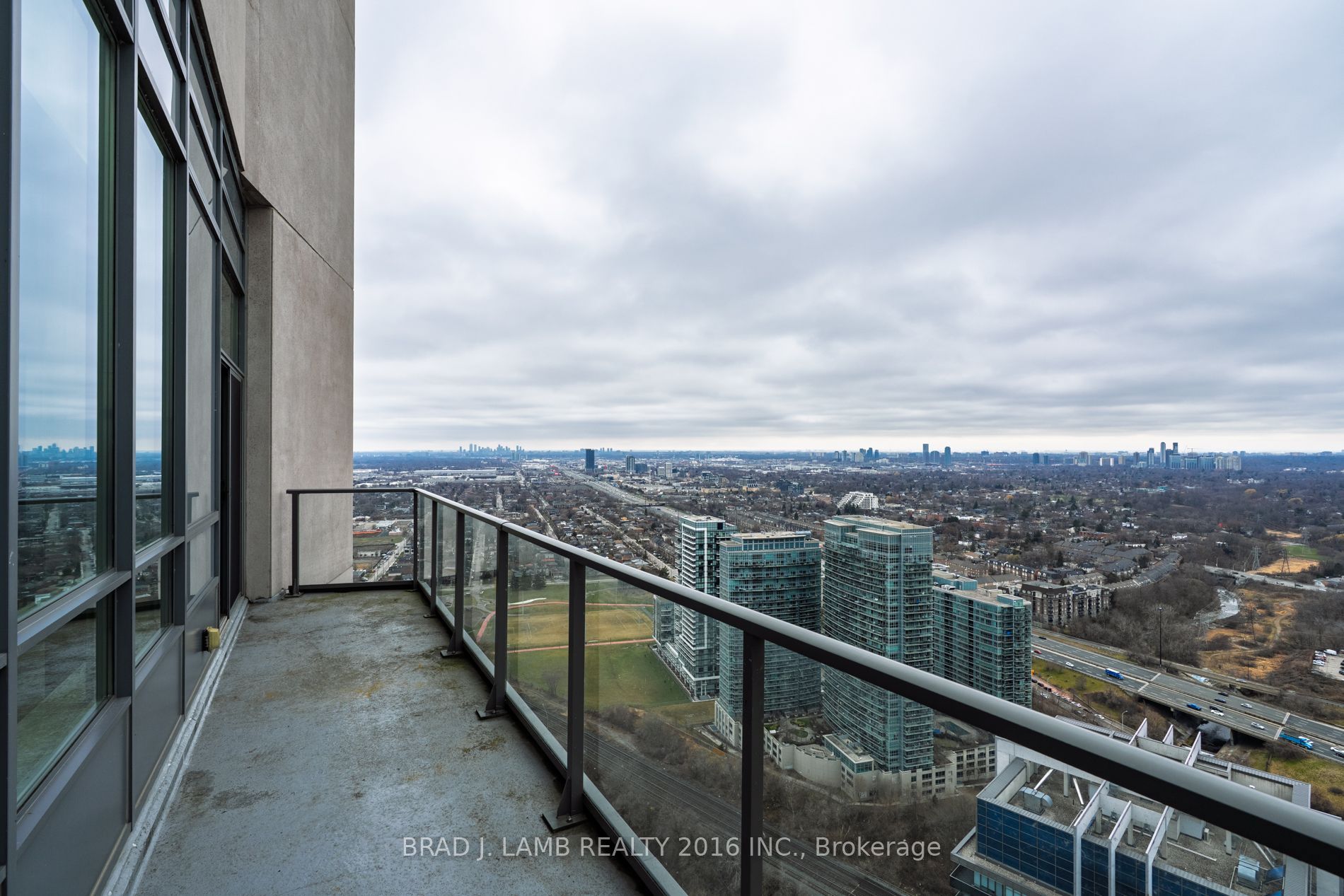 36 Park Lawn Road #4403 Property Photo 18