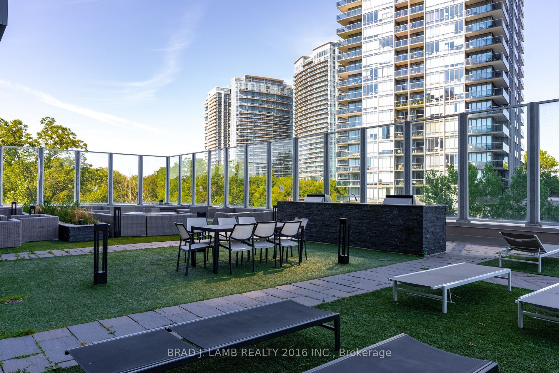 36 Park Lawn Road #4403 Property Photo 24