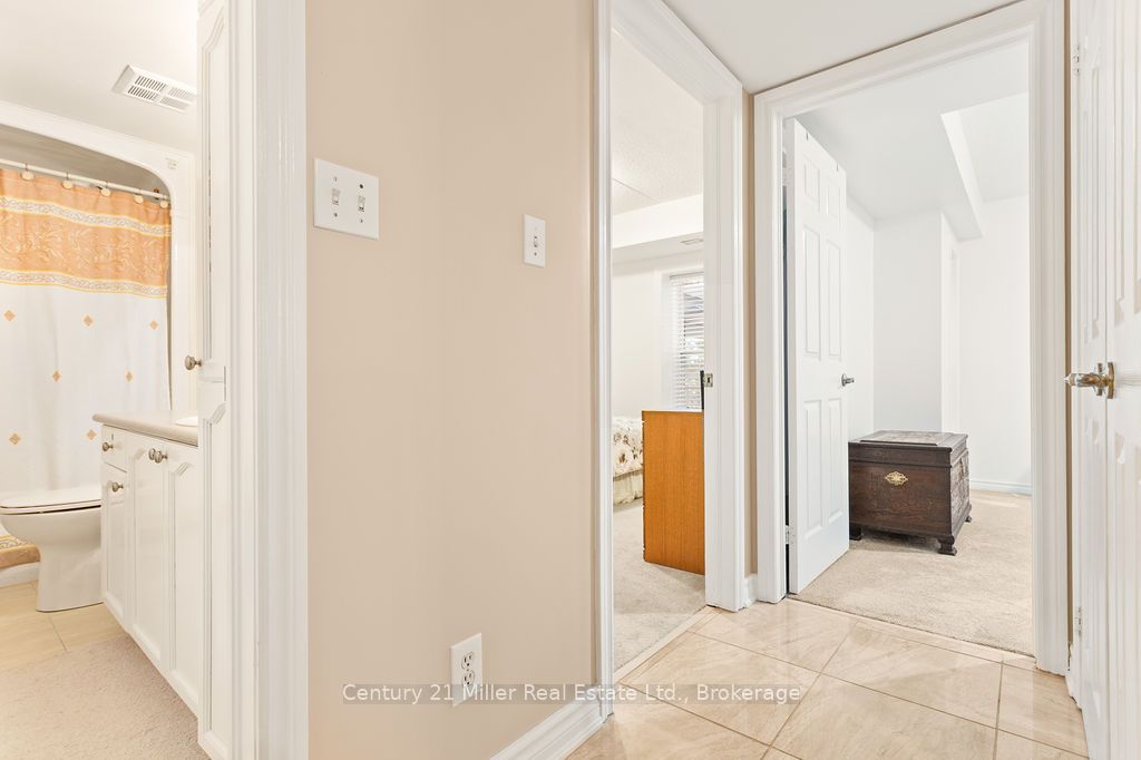 1450 Bishops Gate 111 Property Photo 4