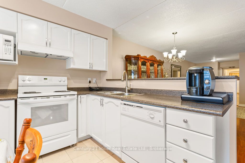 1450 Bishops Gate 111 Property Photo 17