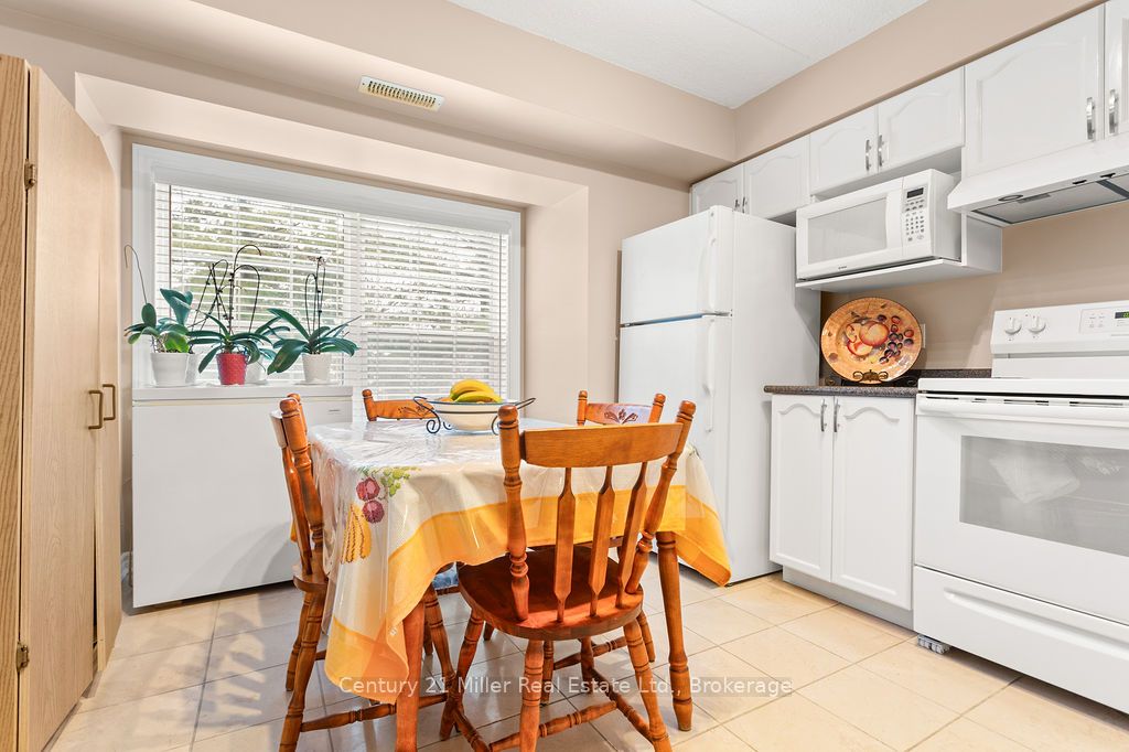1450 Bishops Gate 111 Property Photo 18