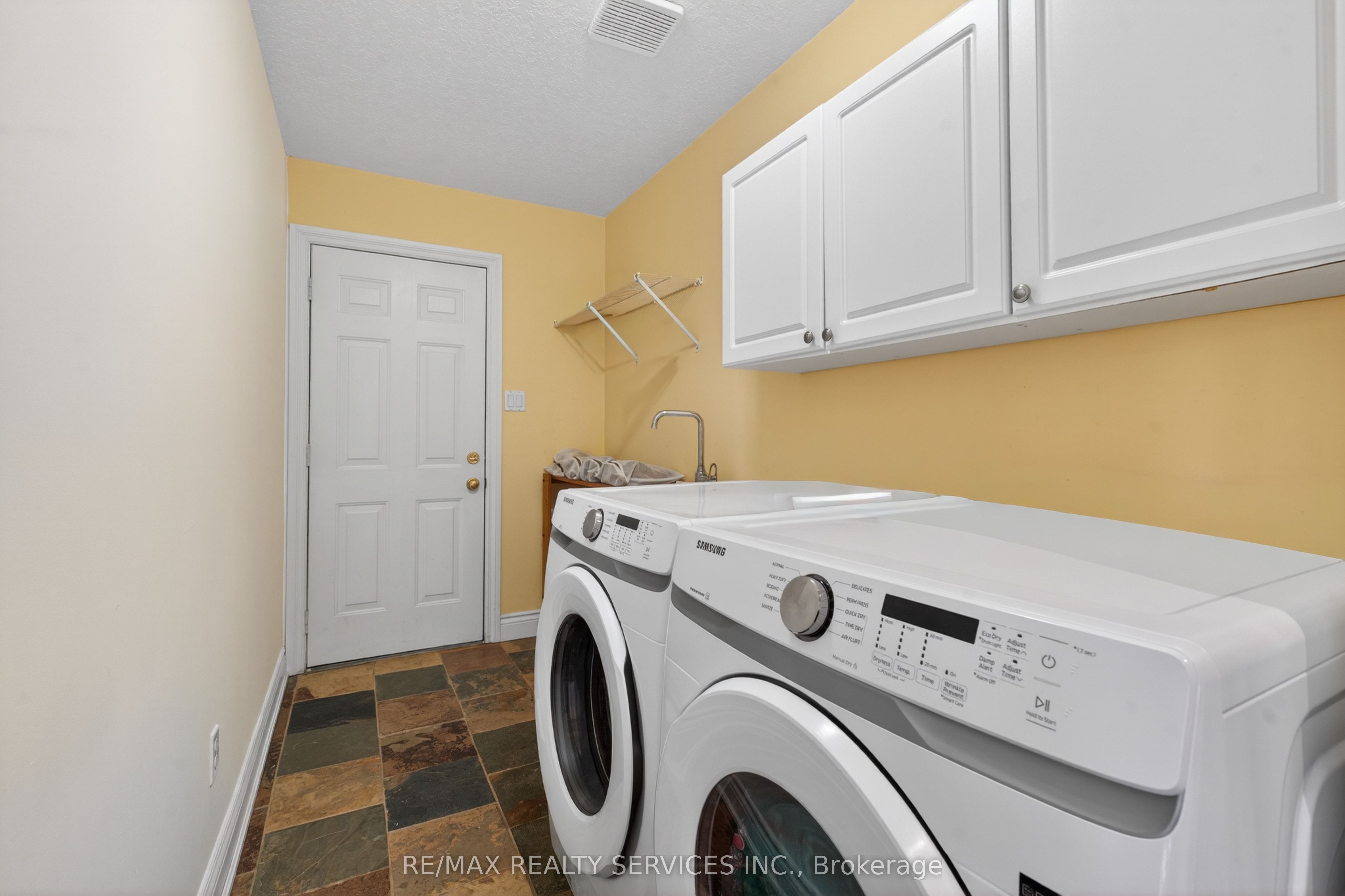 70 Hunter Road Property Photo 26
