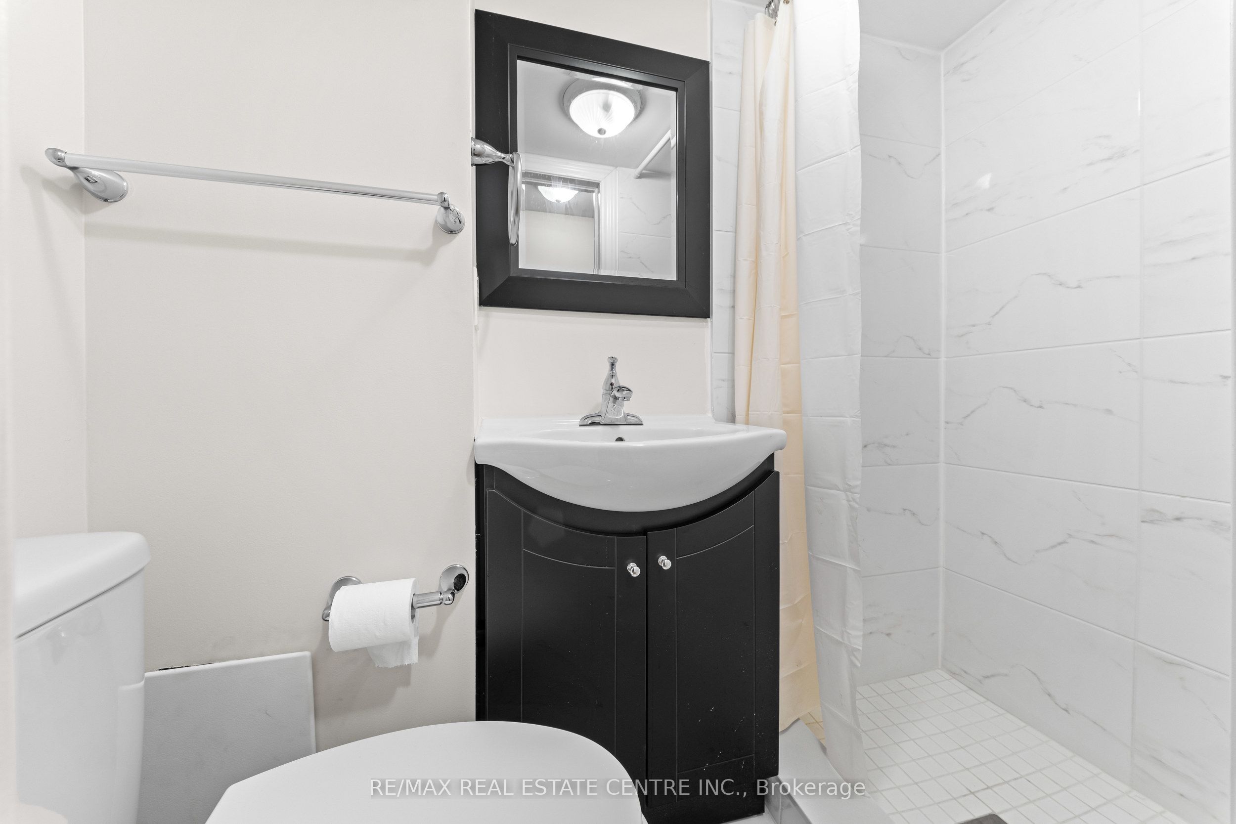 34 Aspen Hills Road Property Photo 34