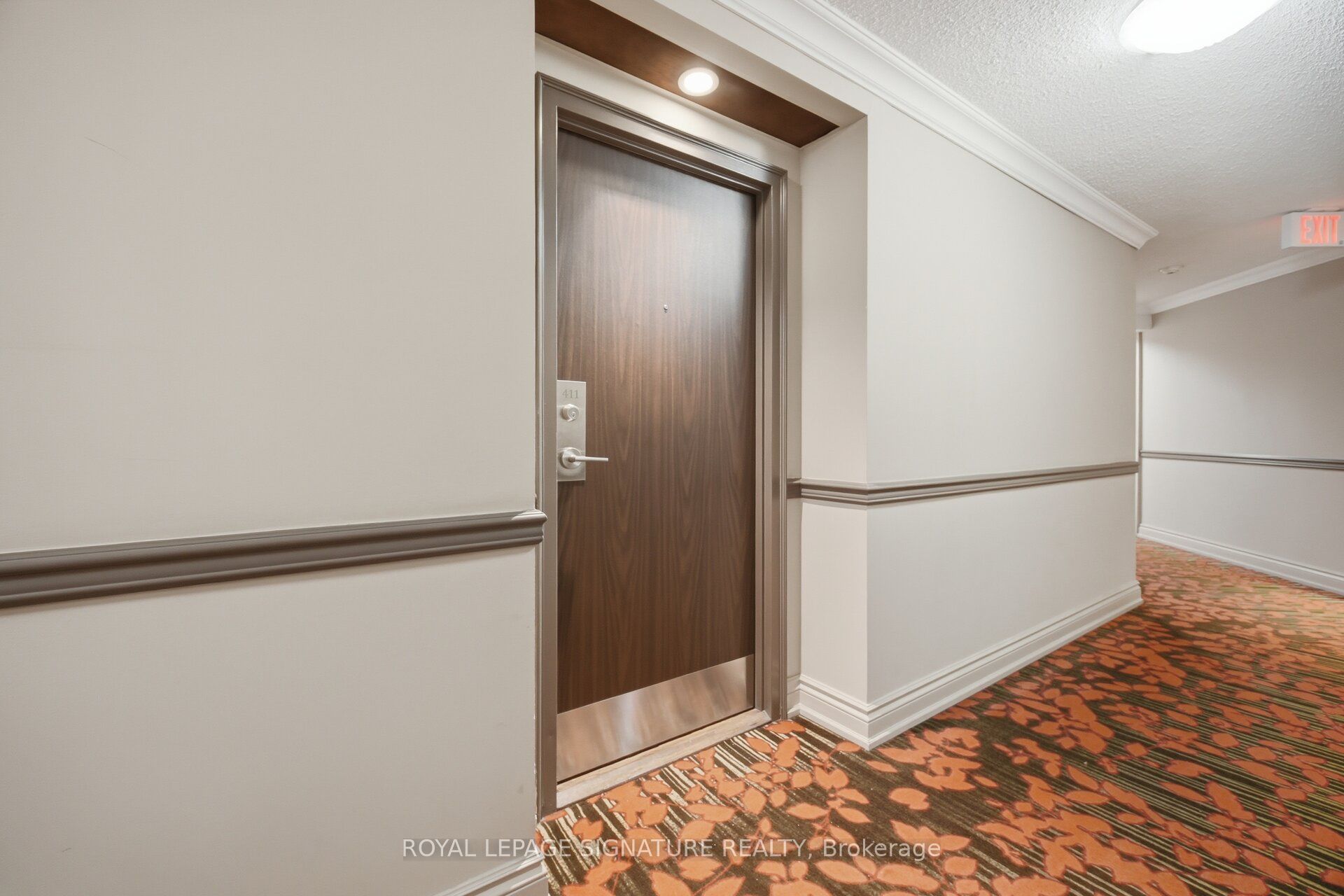 1485 Lakeshore Road E 411 Property Photo 7