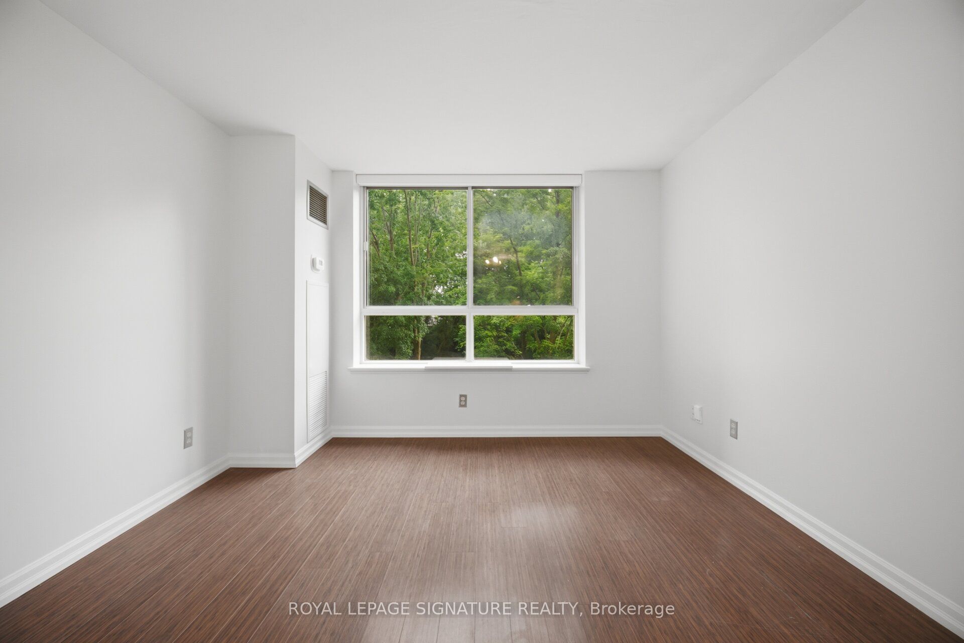 1485 Lakeshore Road E 411 Property Photo 25