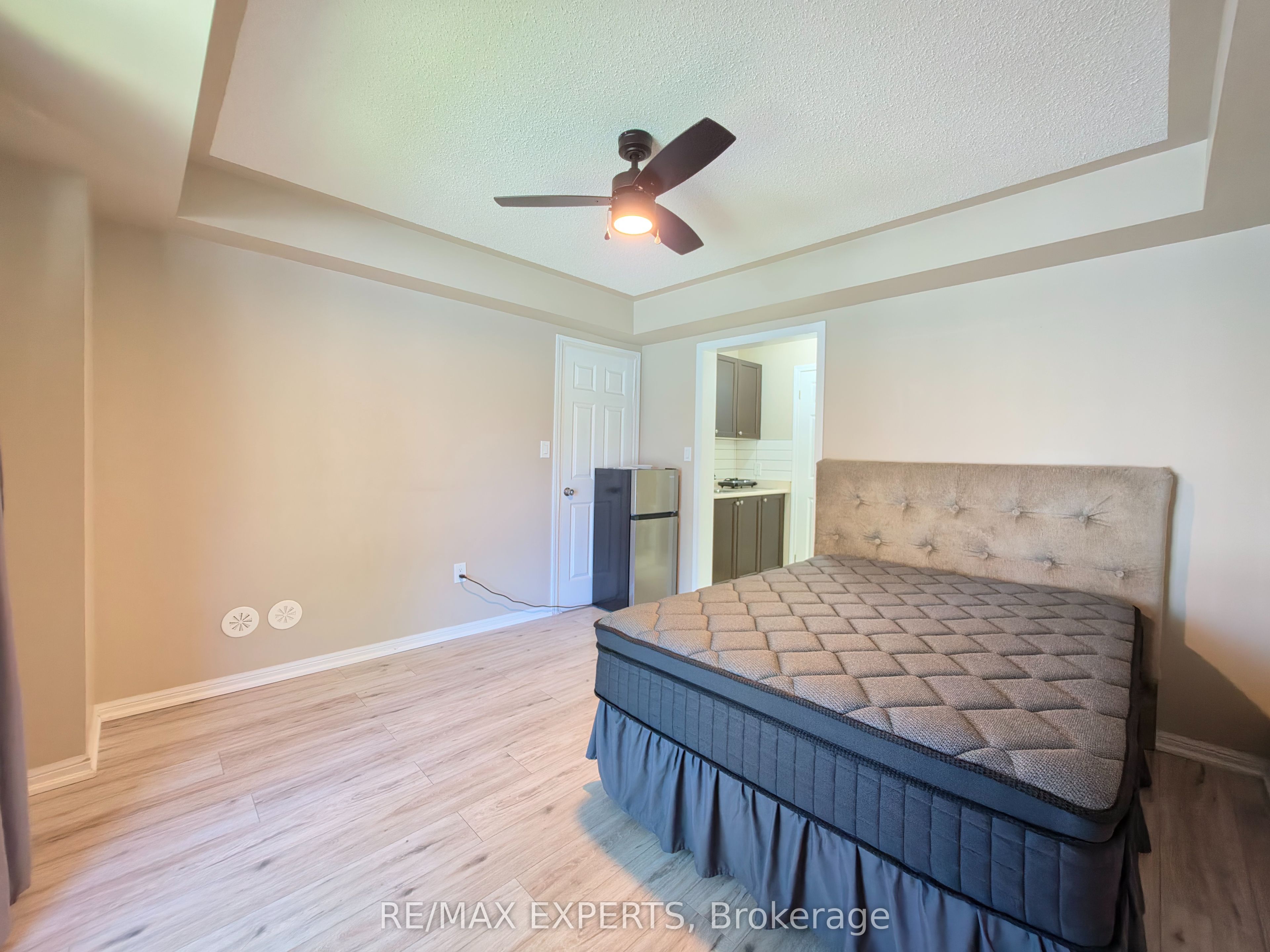 210 Magurn Gate Property Photo 5