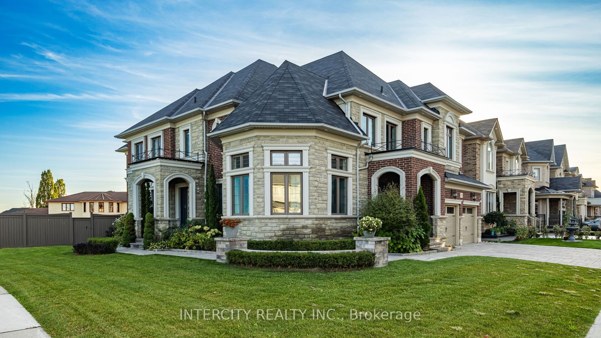 29 Chiming Road Property Photo 2