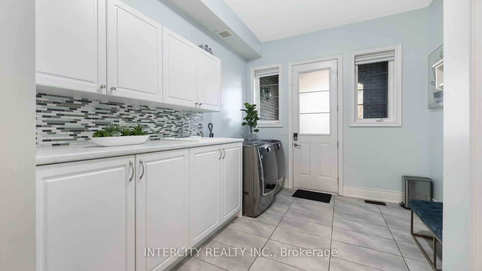 29 Chiming Road Property Photo 25