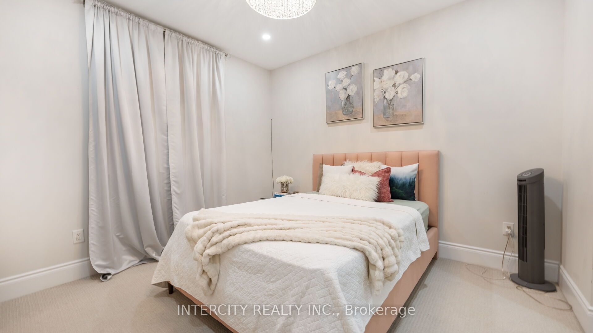 29 Chiming Road Property Photo 42