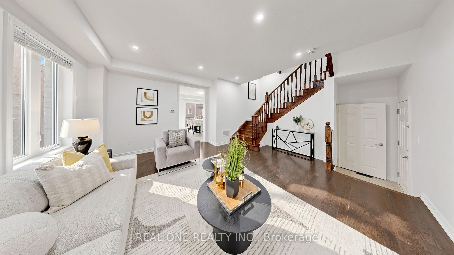 488 George Ryan Avenue Property Photo 9