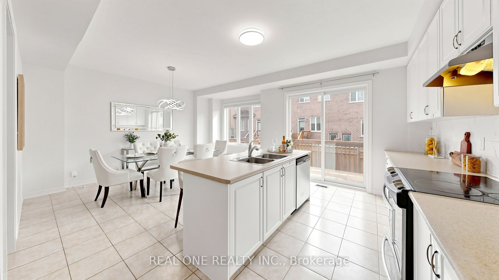 488 George Ryan Avenue Property Photo 14