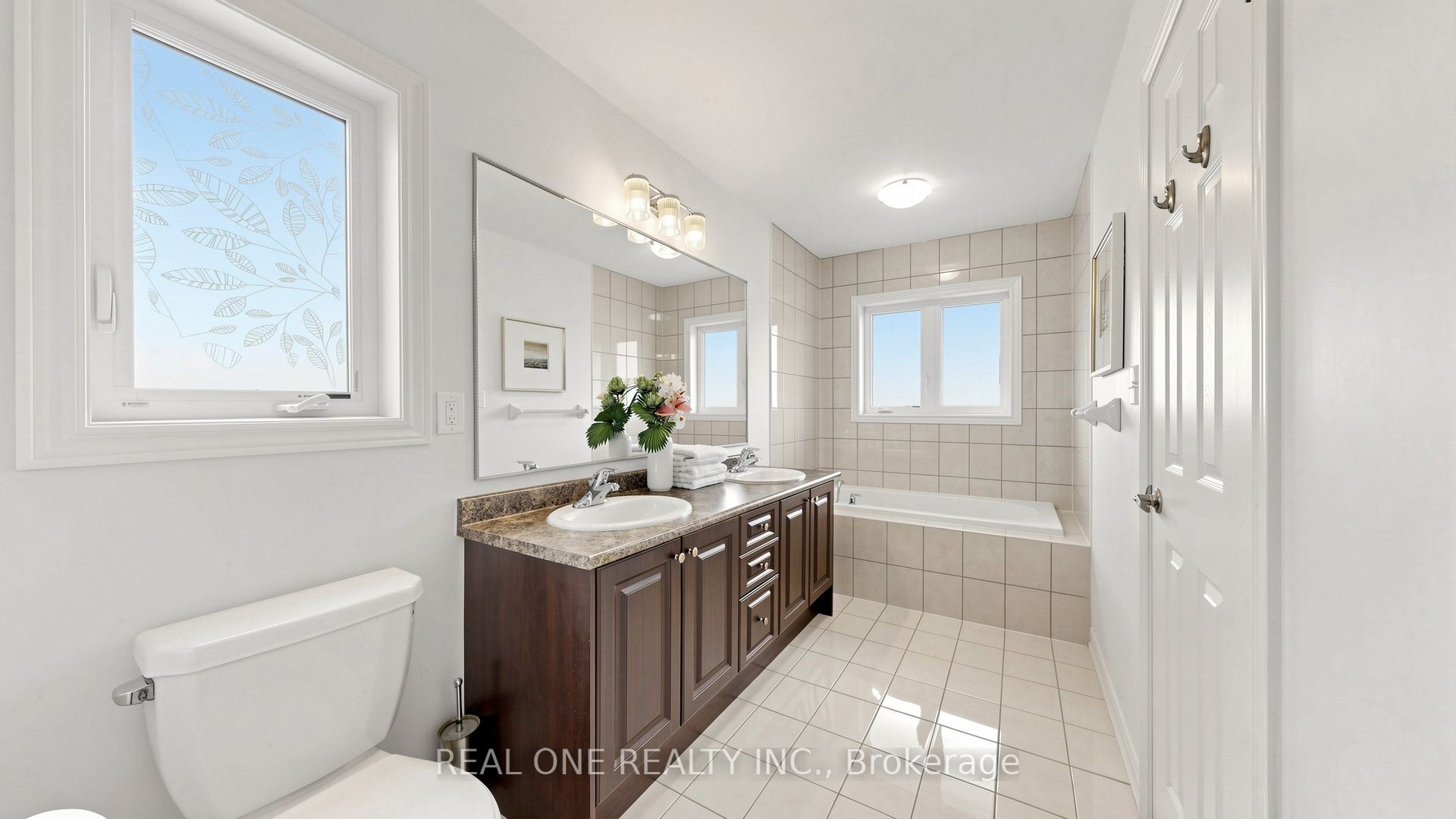 488 George Ryan Avenue Property Photo 41