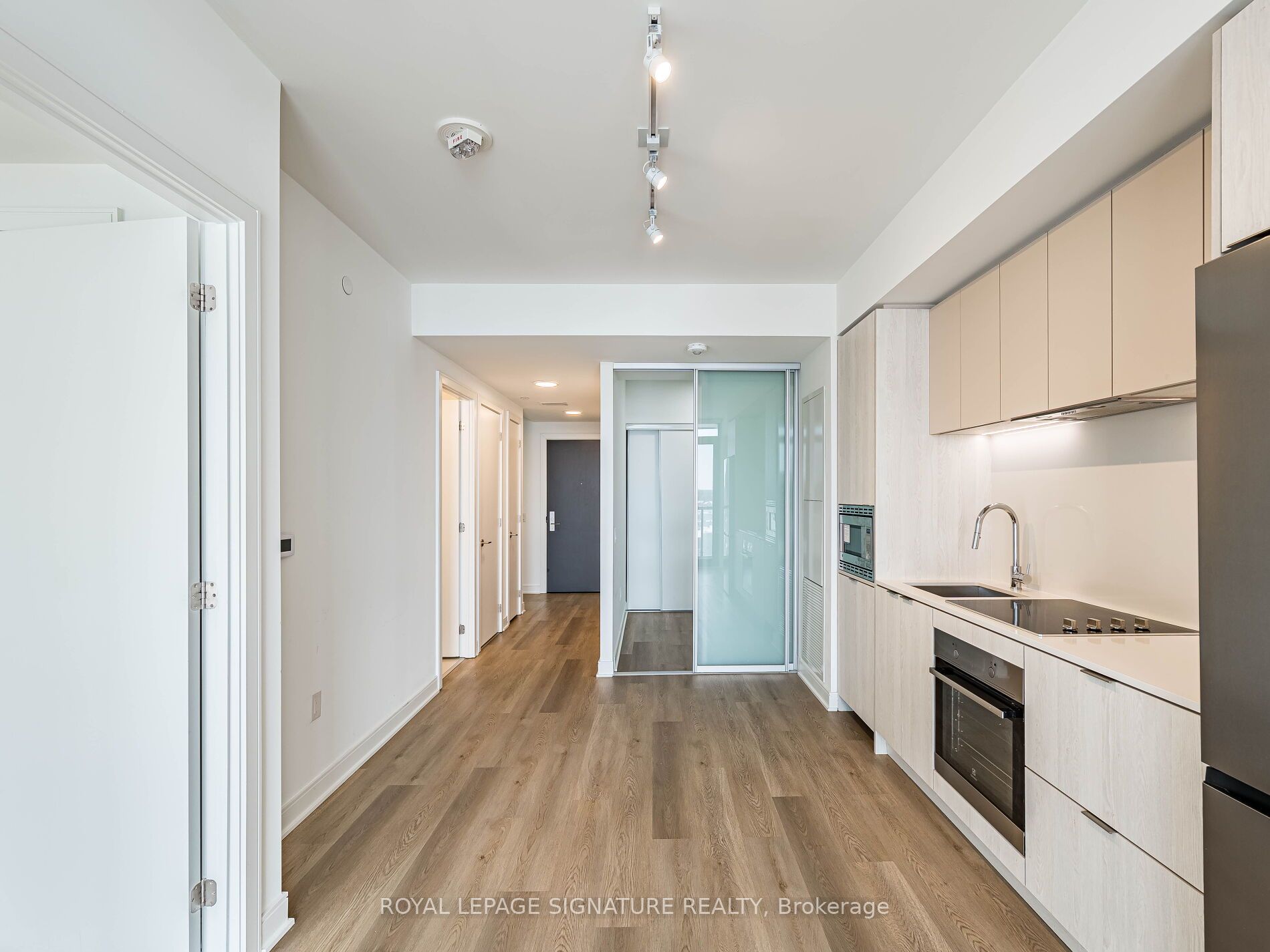 86 Dundas Street E 622 Property Photo 15
