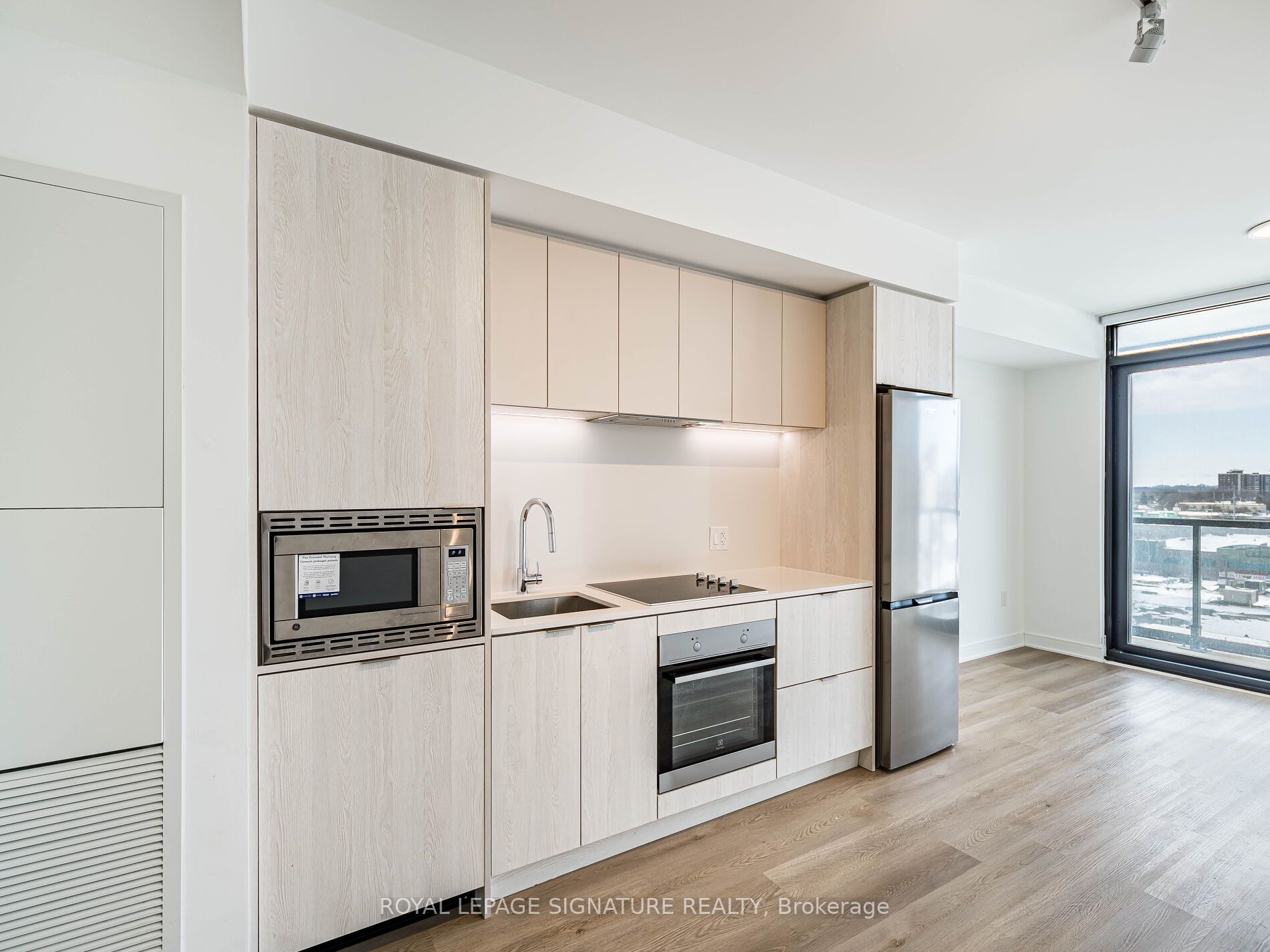 86 Dundas Street E 622 Property Photo 18