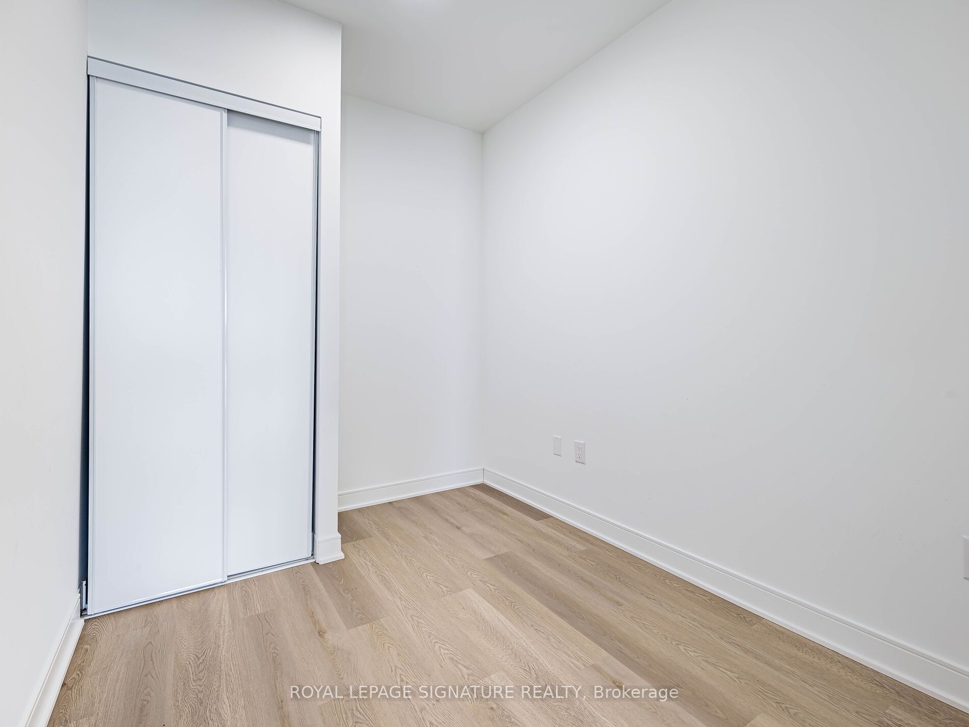 86 Dundas Street E 622 Property Photo 21