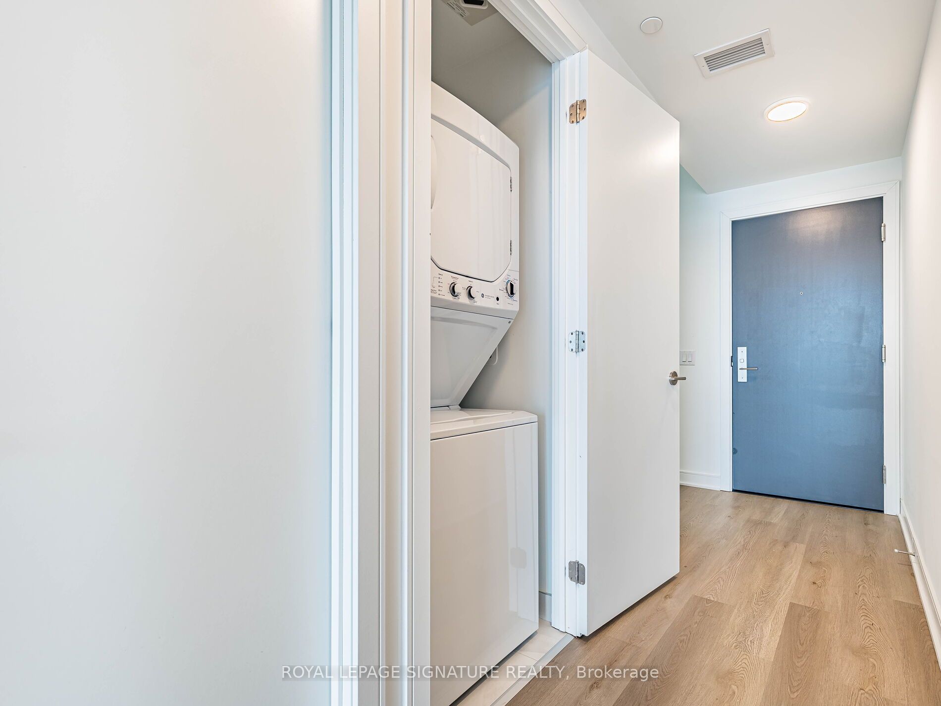 86 Dundas Street E 622 Property Photo 30