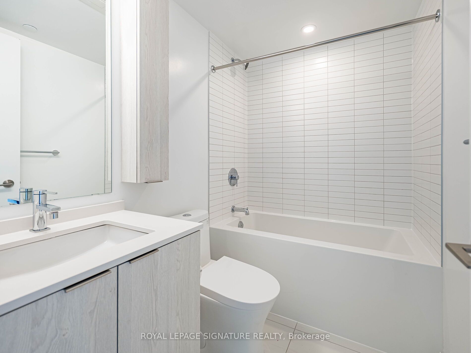 86 Dundas Street E 622 Property Photo 31