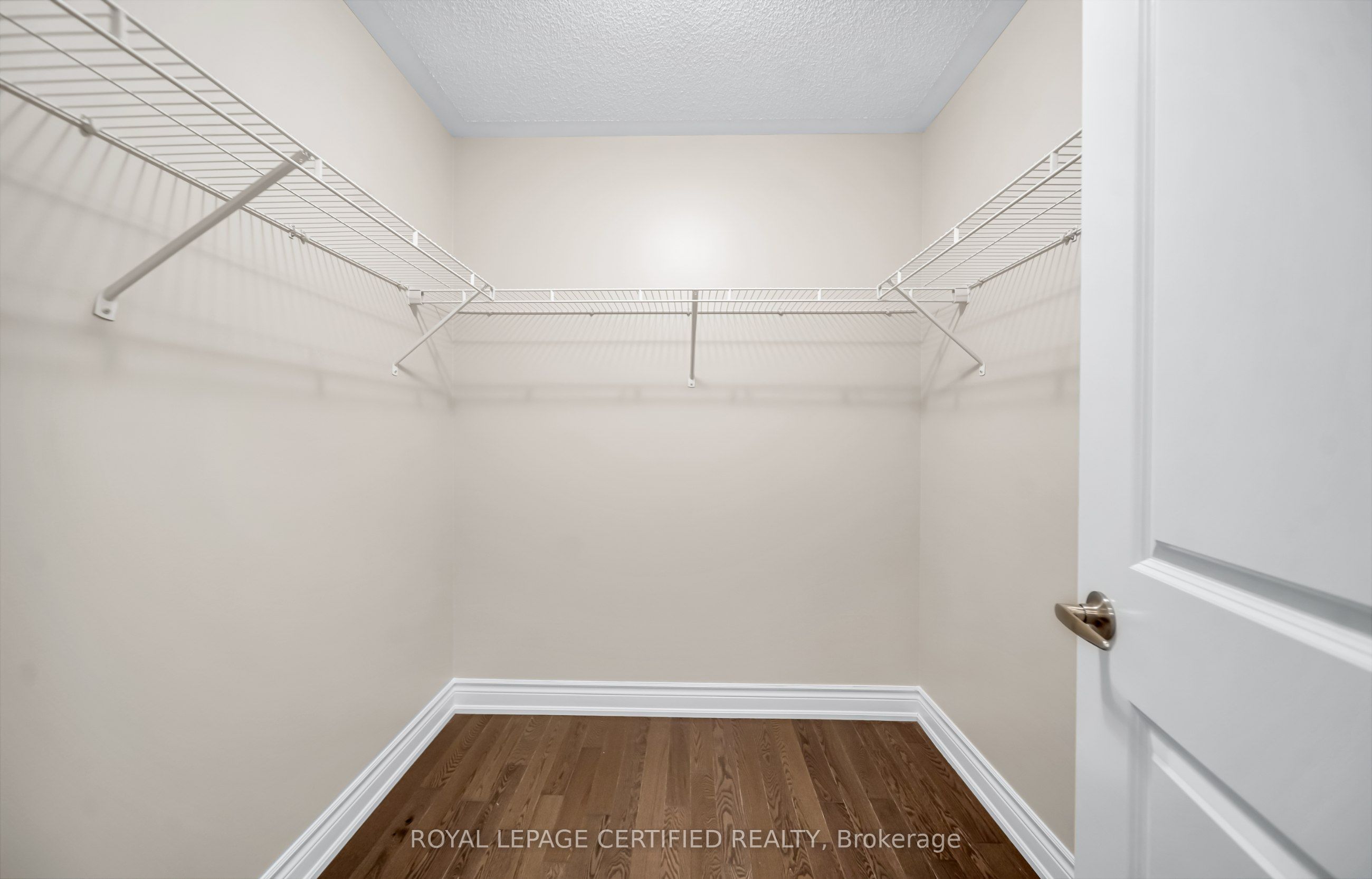 18 Vineyard Drive Property Photo 23