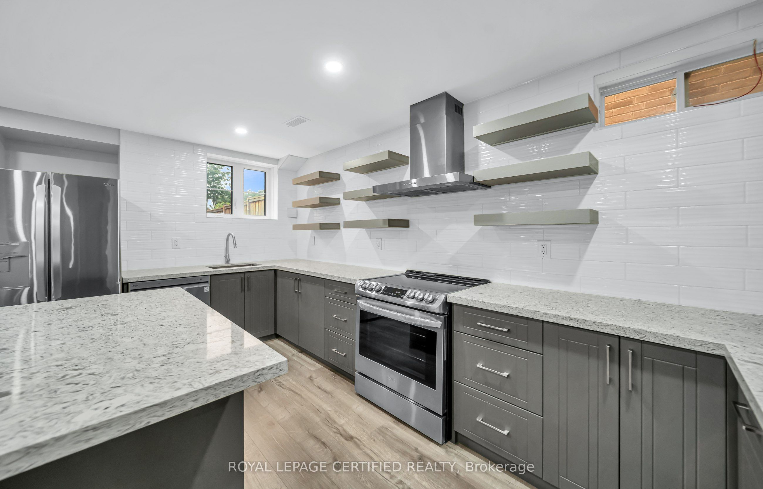 18 Vineyard Drive Property Photo 41