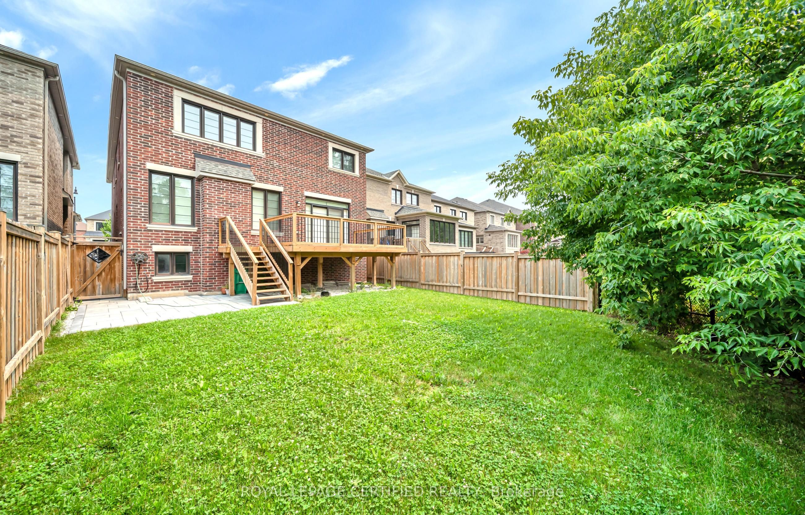 18 Vineyard Drive Property Photo 47