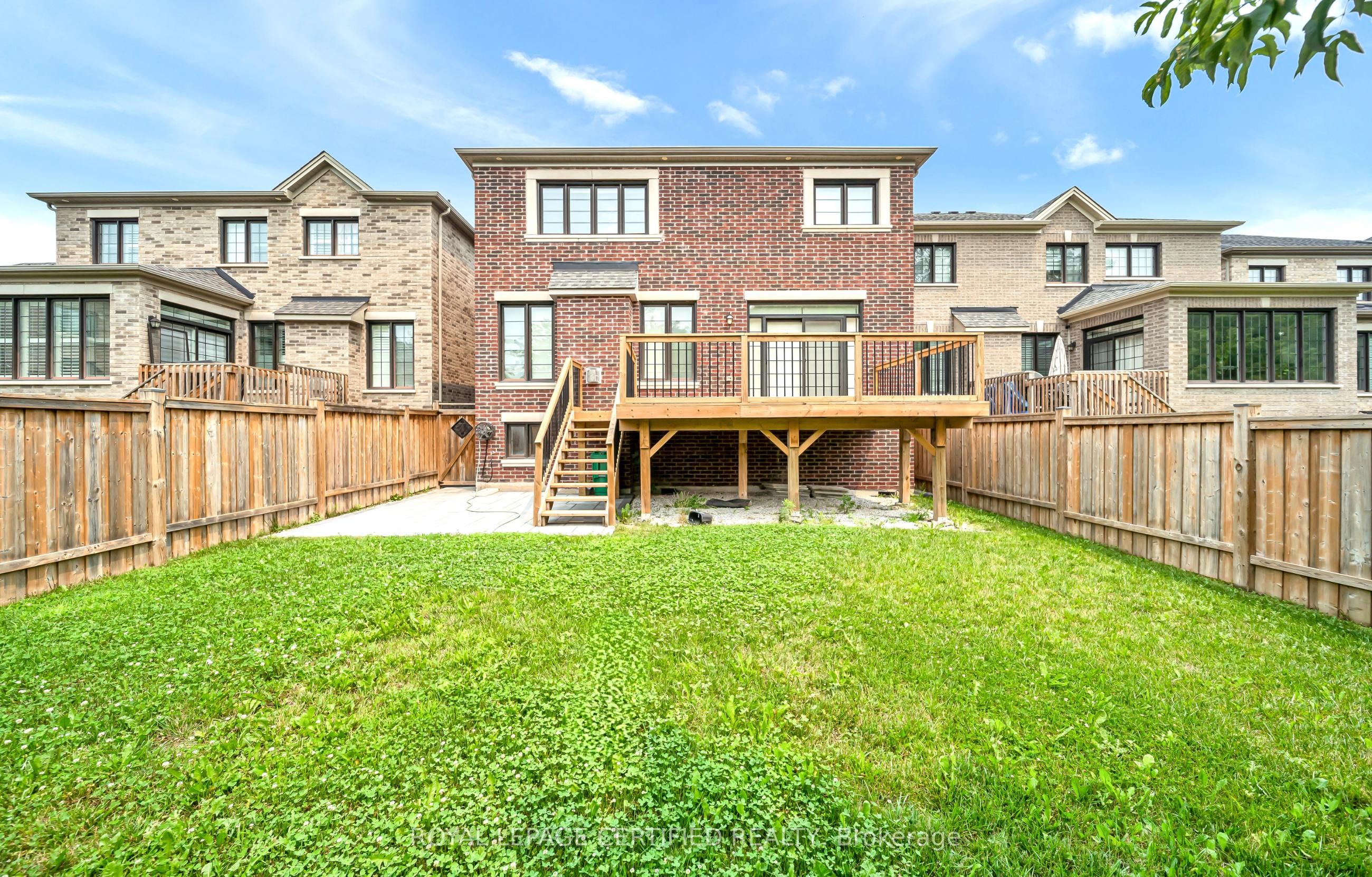 18 Vineyard Drive Property Photo 48