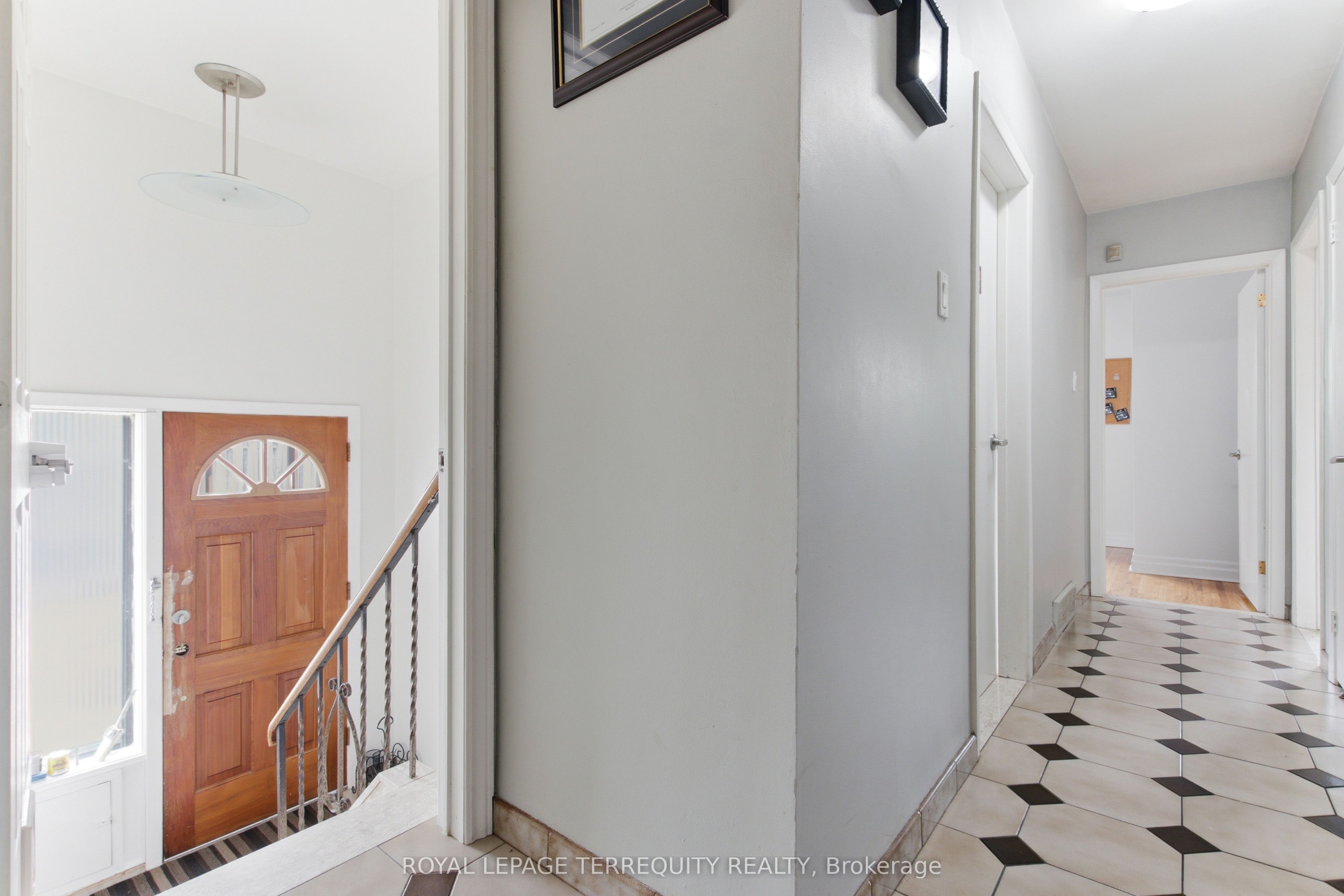 21 Buckland Road Property Photo 3