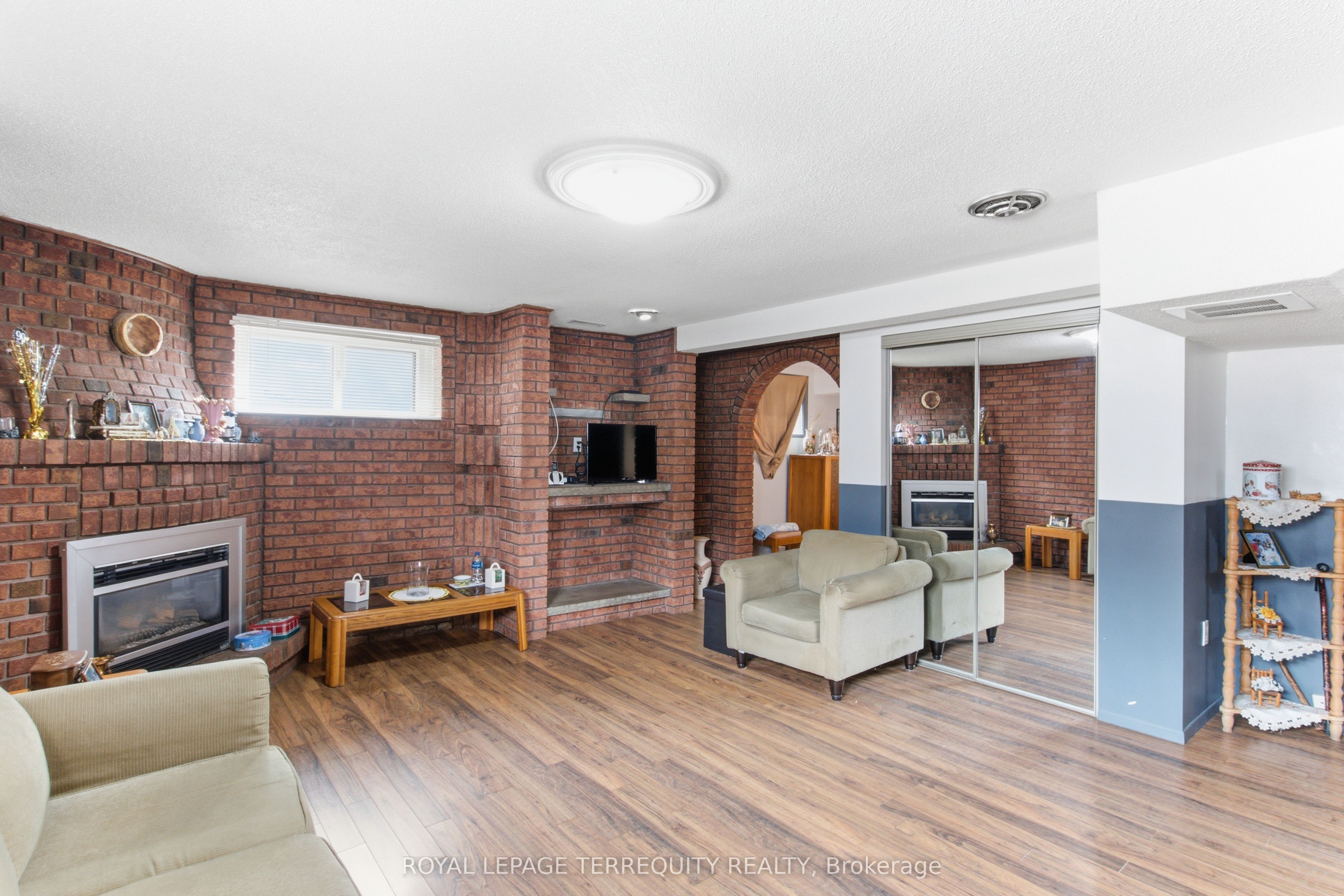 21 Buckland Road Property Photo 31
