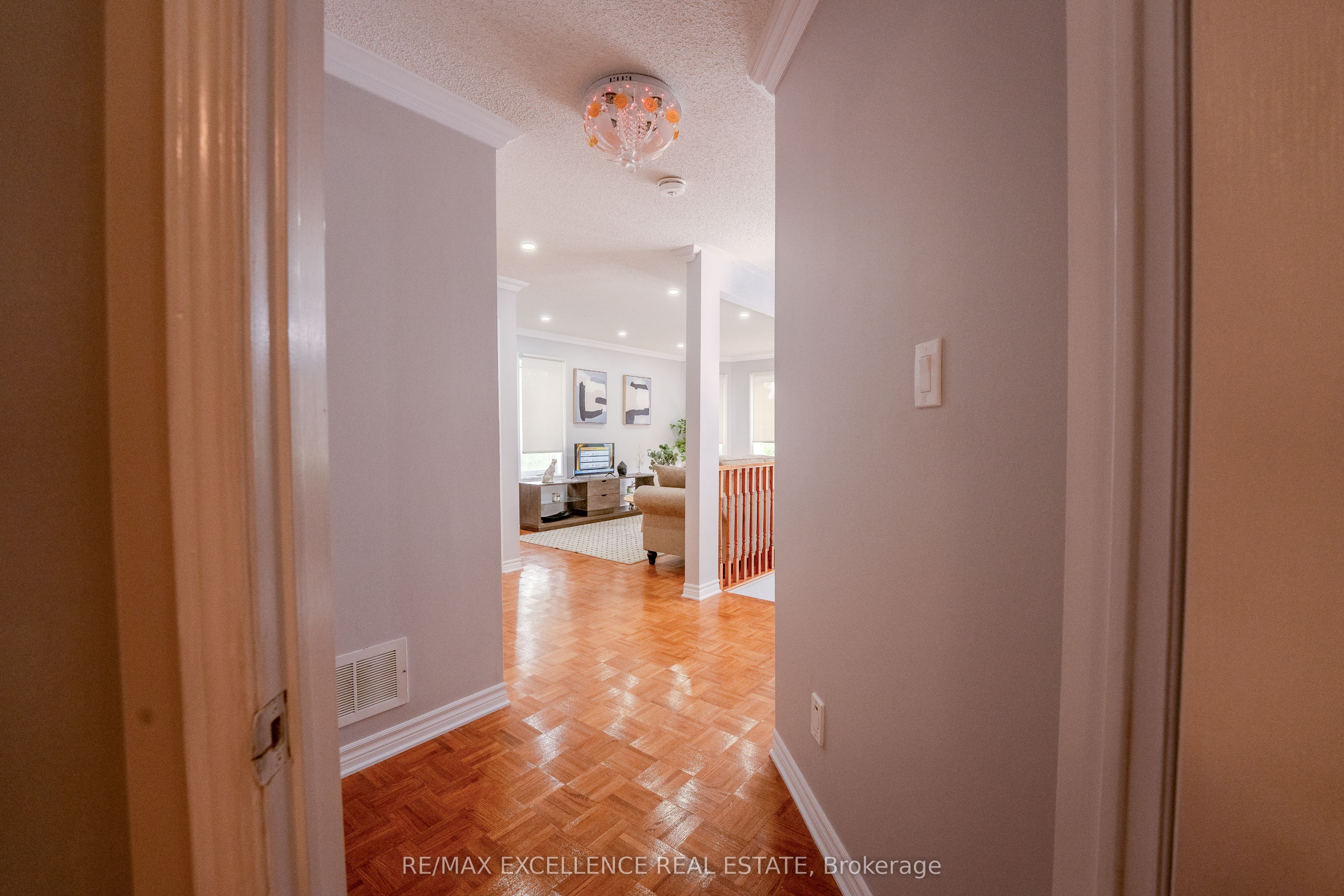 48 Ridgemore Crescent Property Photo 4