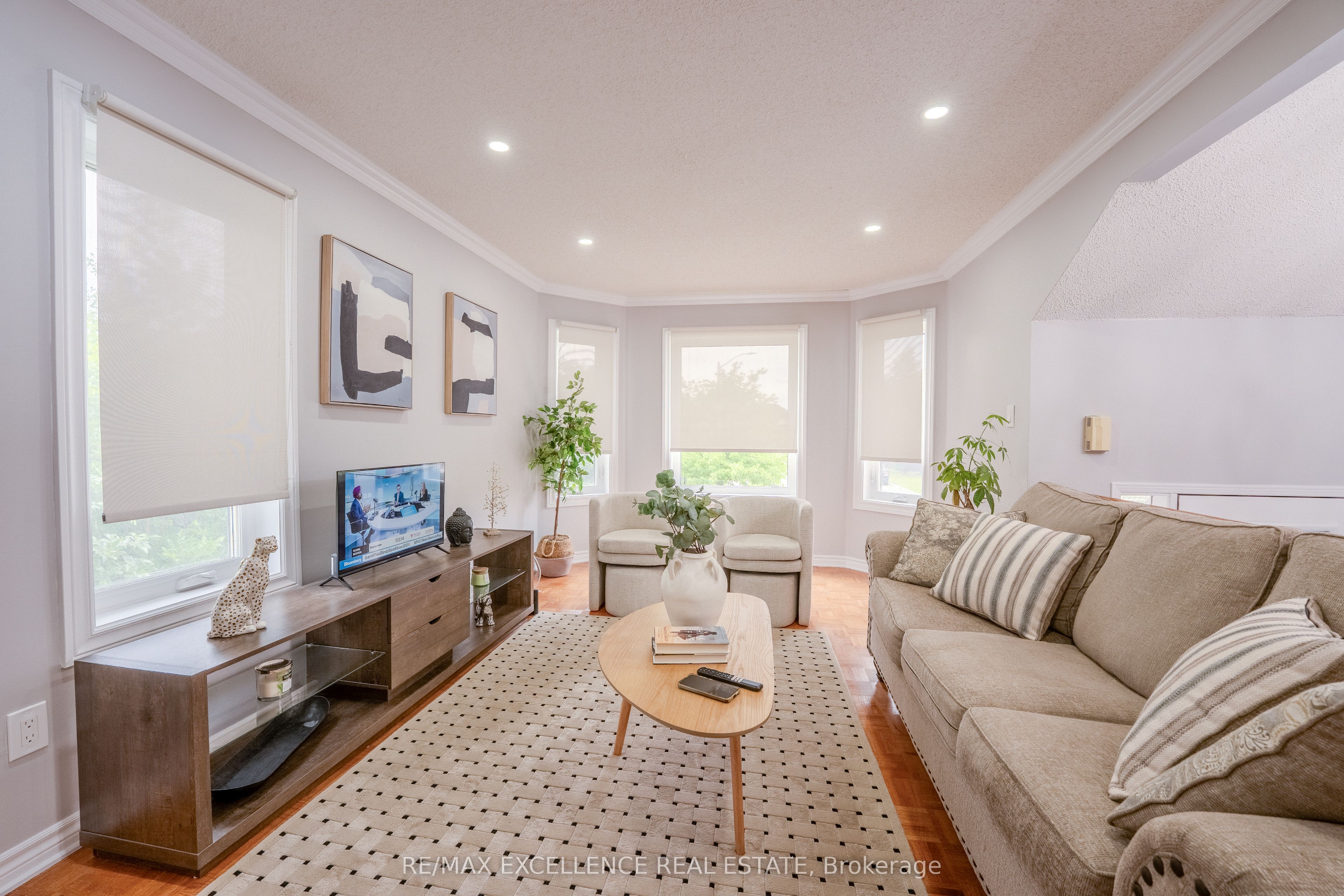 48 Ridgemore Crescent Property Photo 8