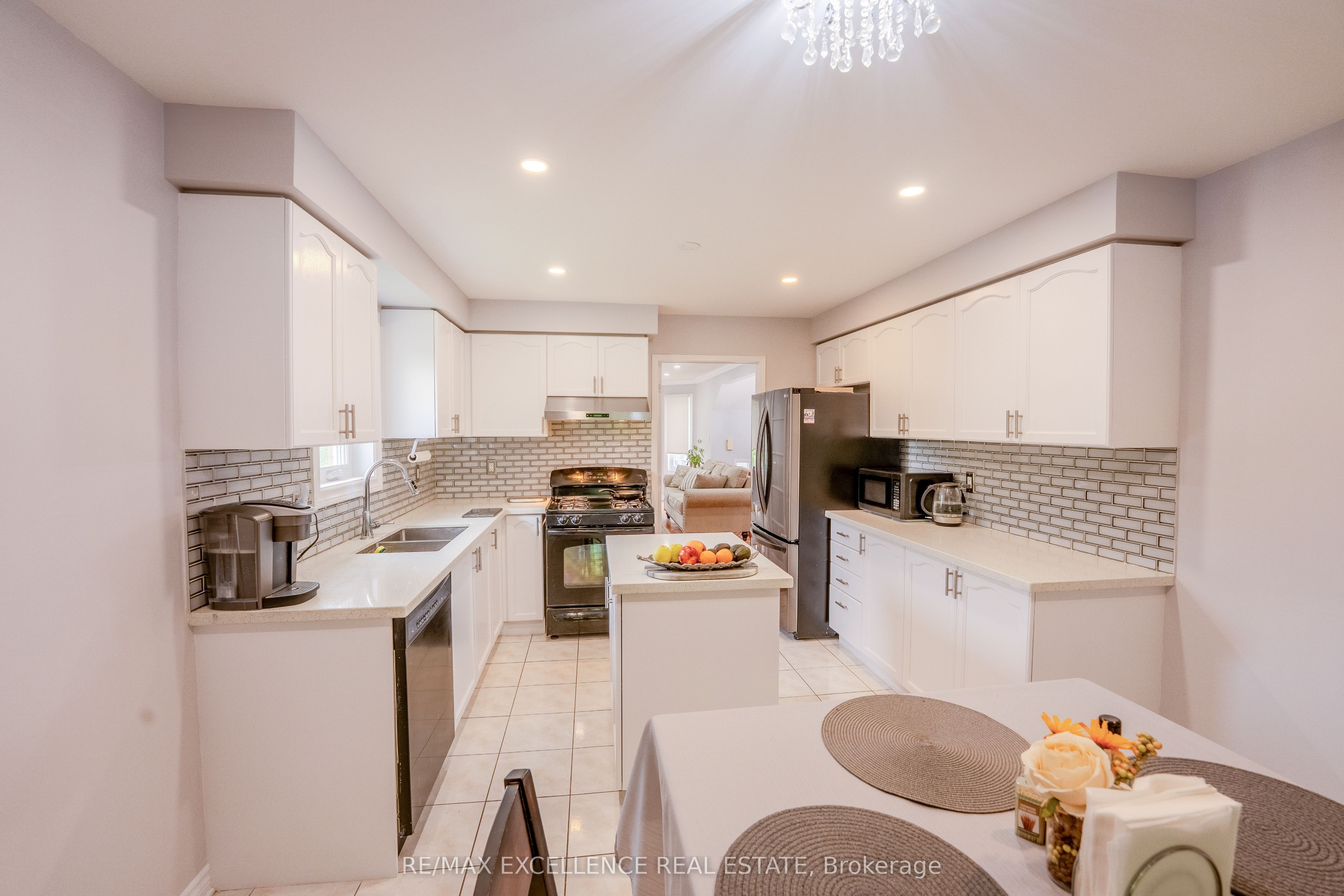 48 Ridgemore Crescent Property Photo 11