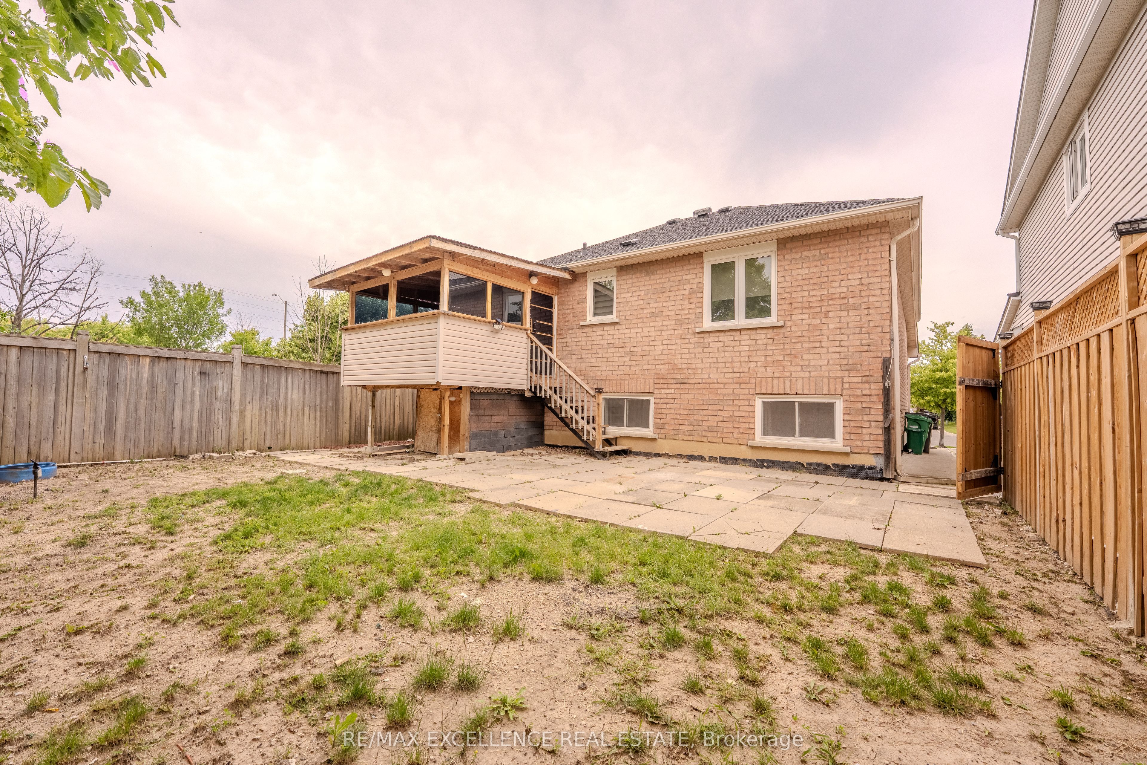 48 Ridgemore Crescent Property Photo 29