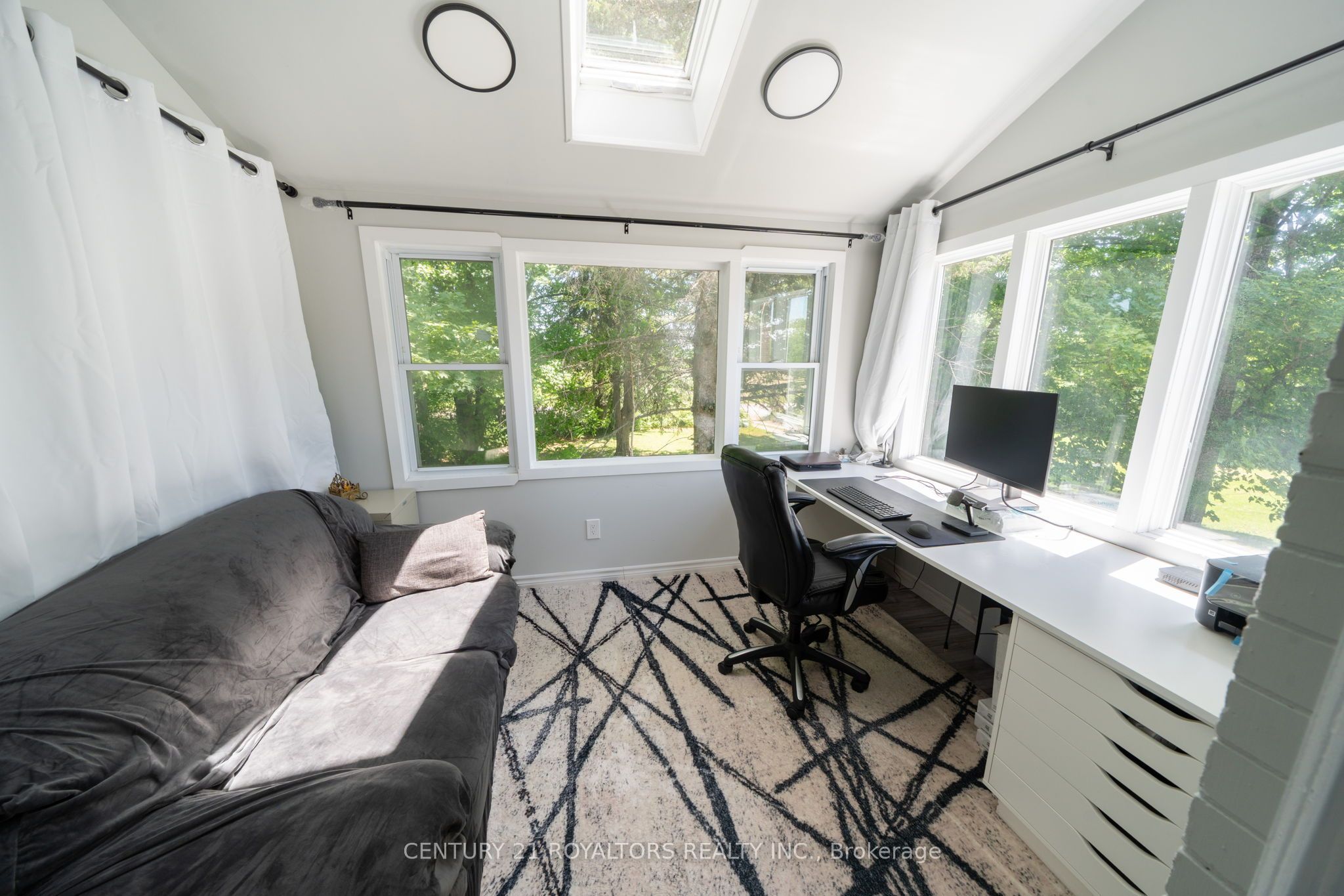 5112 King Street Property Photo 14