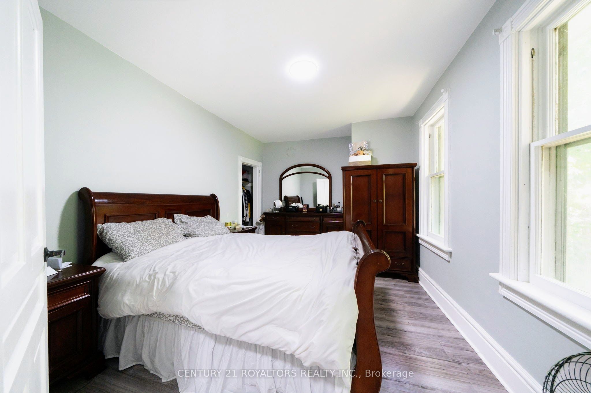 5112 King Street Property Photo 19