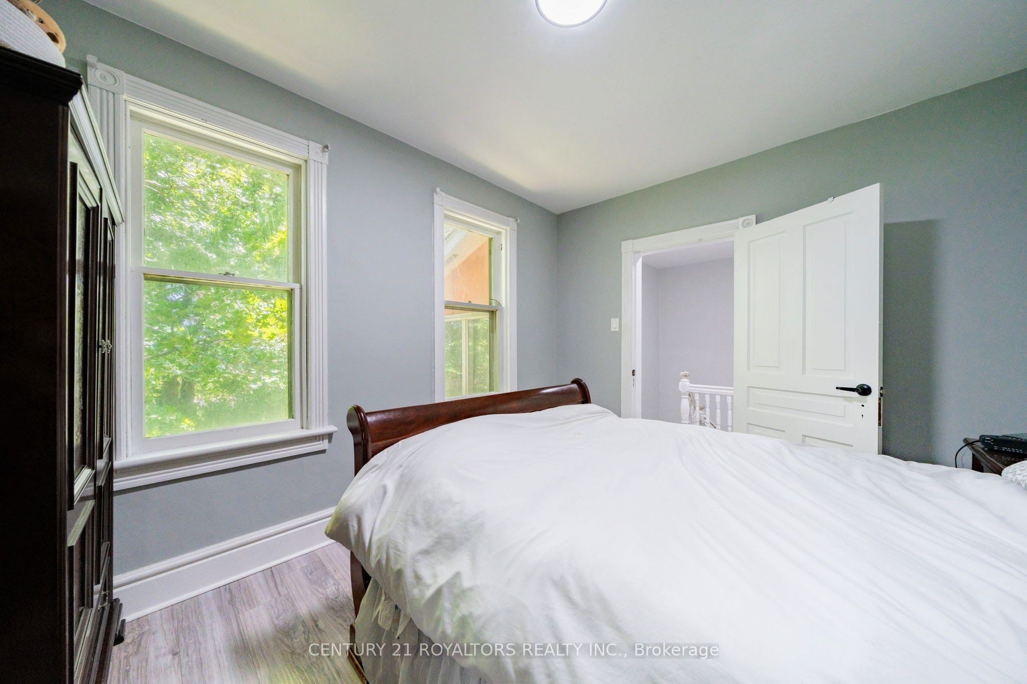 5112 King Street Property Photo 20